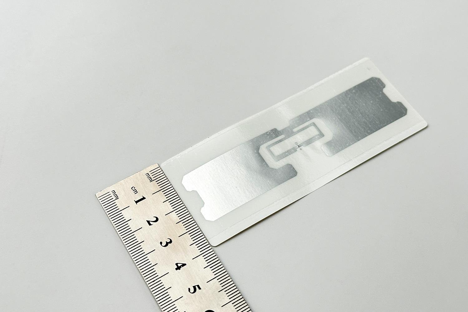 U9 100*40mm UHF RFID Etiket