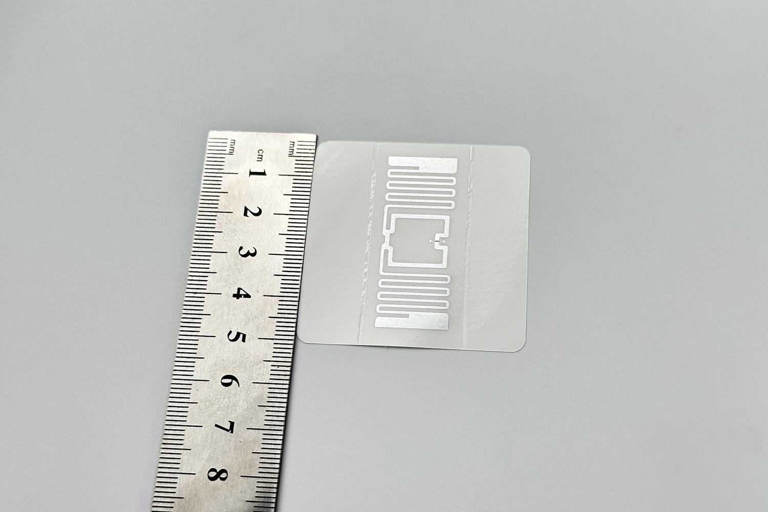 UHF RFID U9 50x50 mm Güçlü Yapışkanlı Dayanıklı Etiket