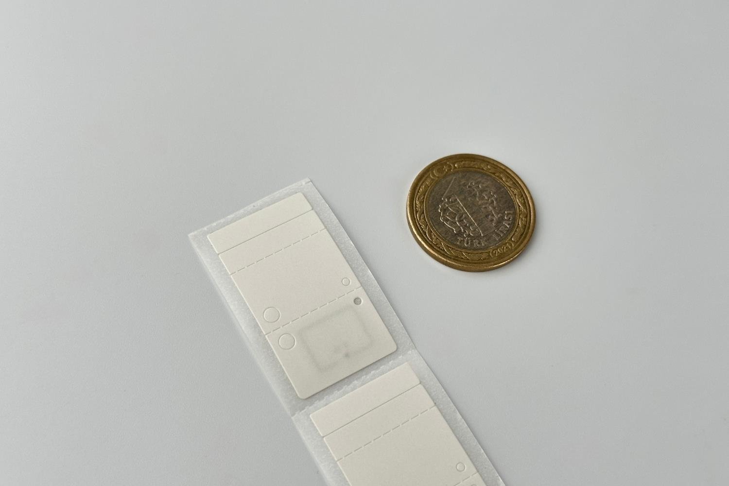 UHF T73J Kuyum Etiketi (38x21mm)