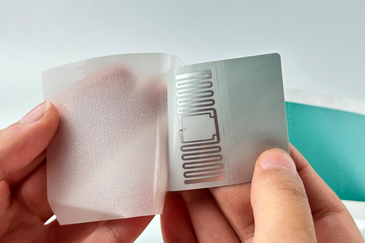 Yüksek Performanslı HF RFID Etiket 80x50 mm