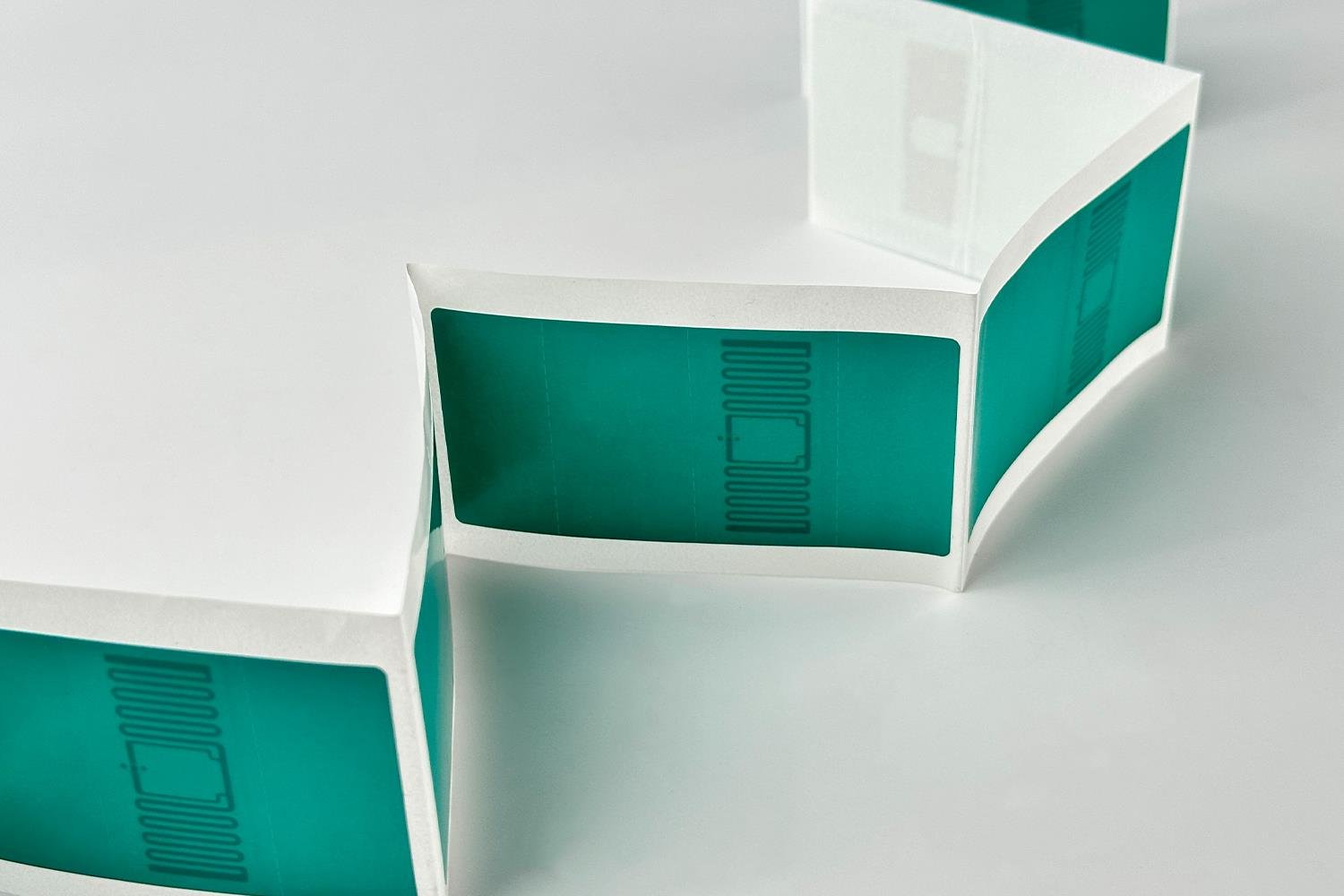 Yüksek Performanslı HF RFID Etiket 80x50 mm
