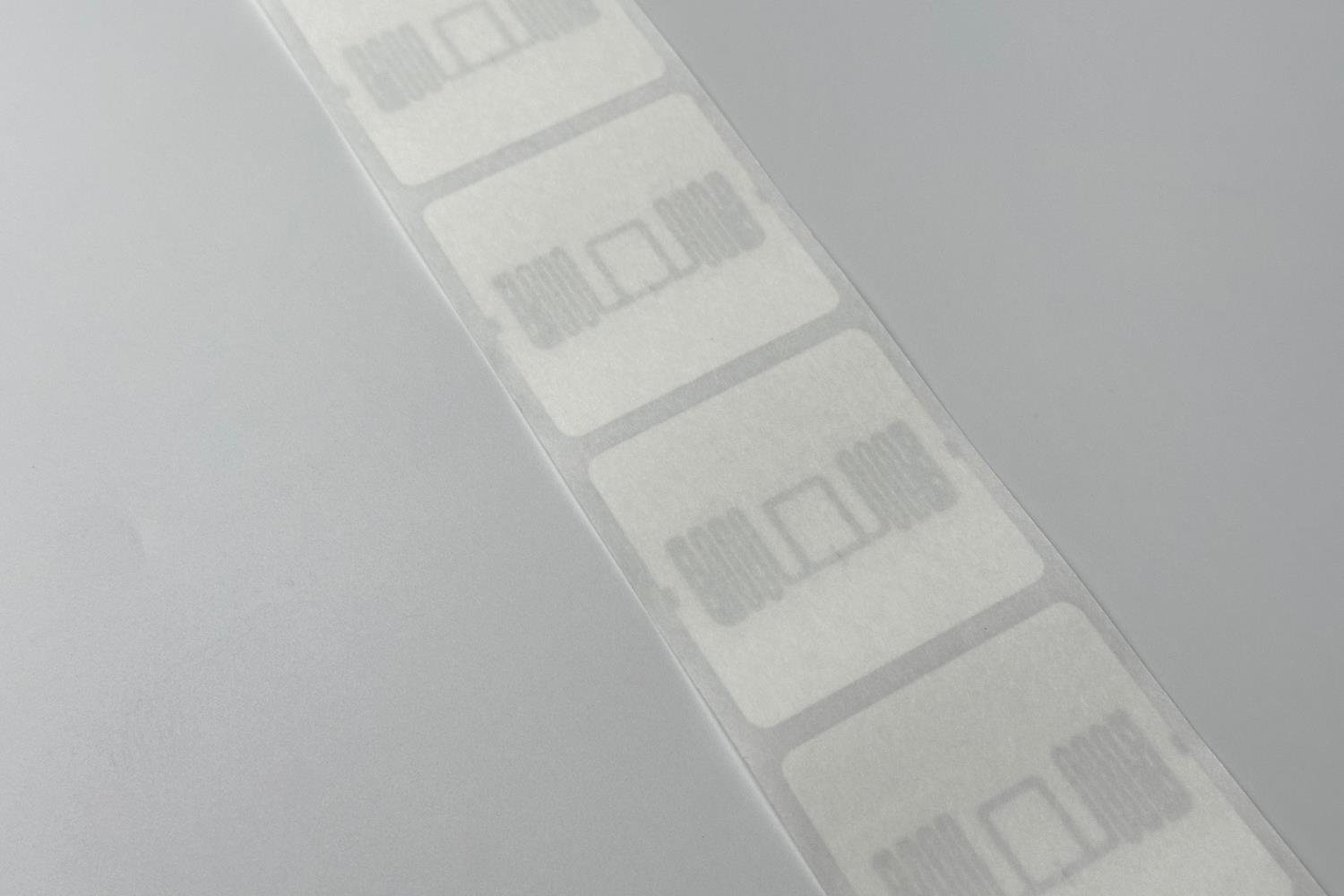 Yüksek Performanslı UHF RFID Label 50x50