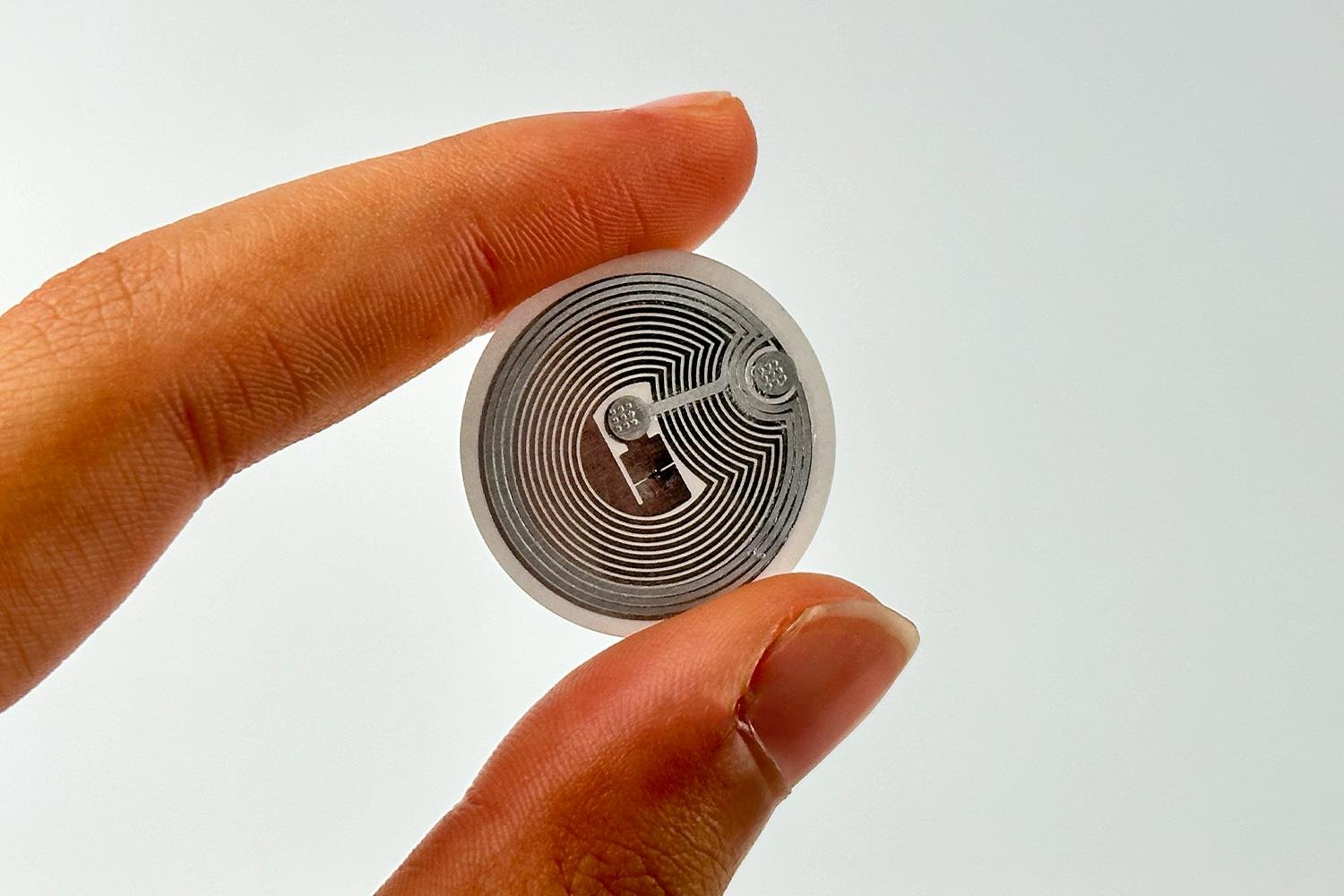 Yuvarlak HF RFID 25mm Etiket  25 mm Dia