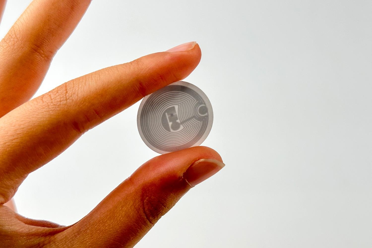 Yuvarlak HF RFID 25mm Etiket  25 mm Dia