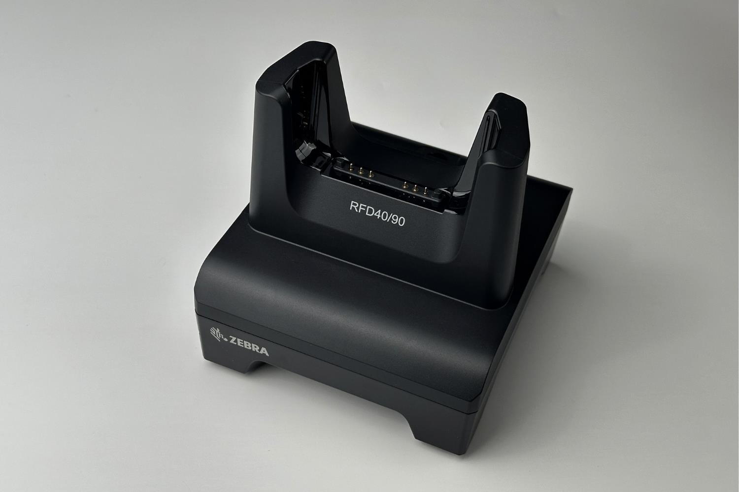 Zebra Rfd40/RFD90 Cradle ( CRD1S0T-RFD49-UNIV-CHG-1R )