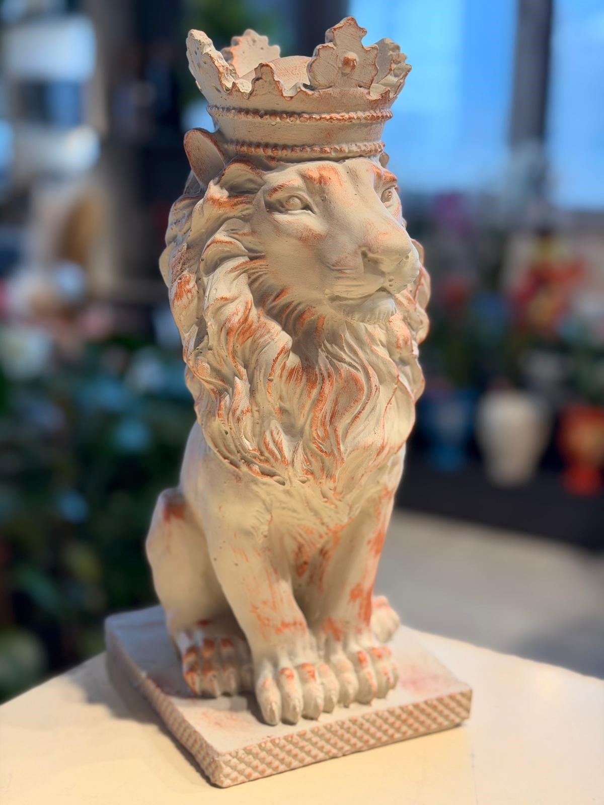 Beyaz Desenli Aslan Seramik 35 Cm