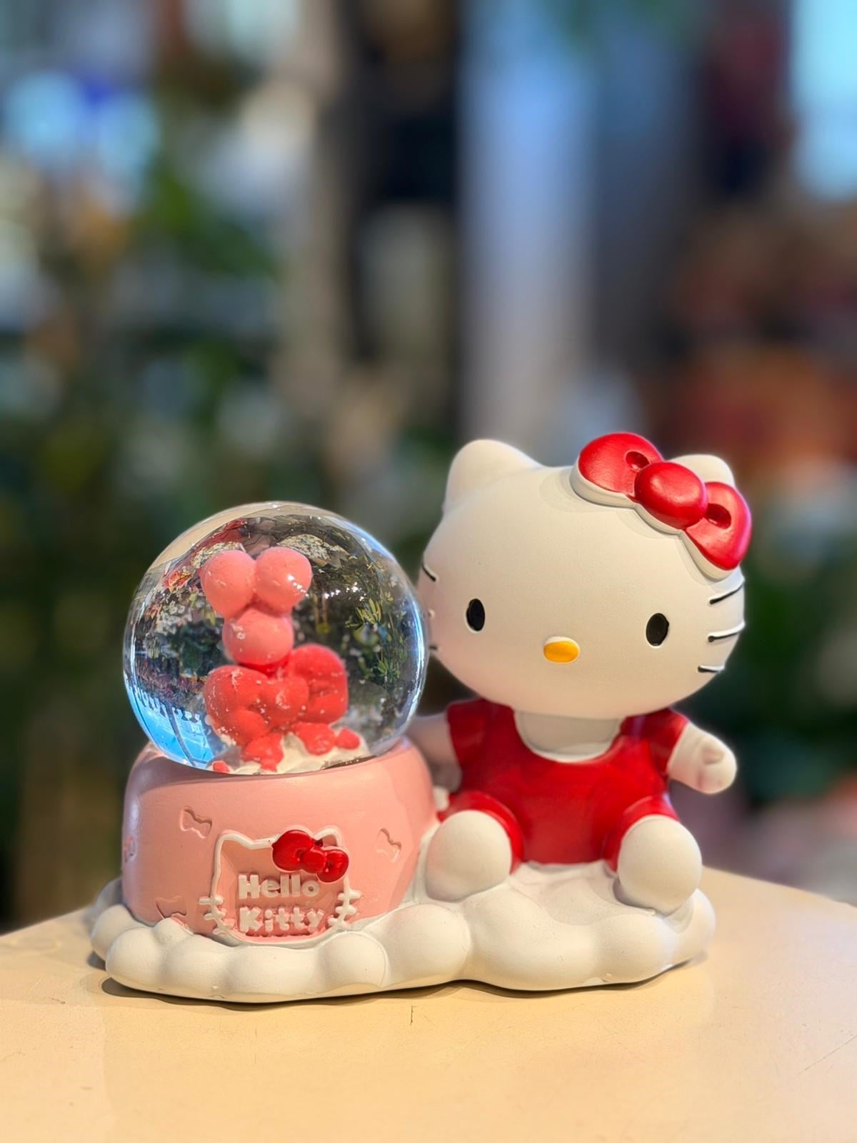 Hello Kitty Kar Küresi