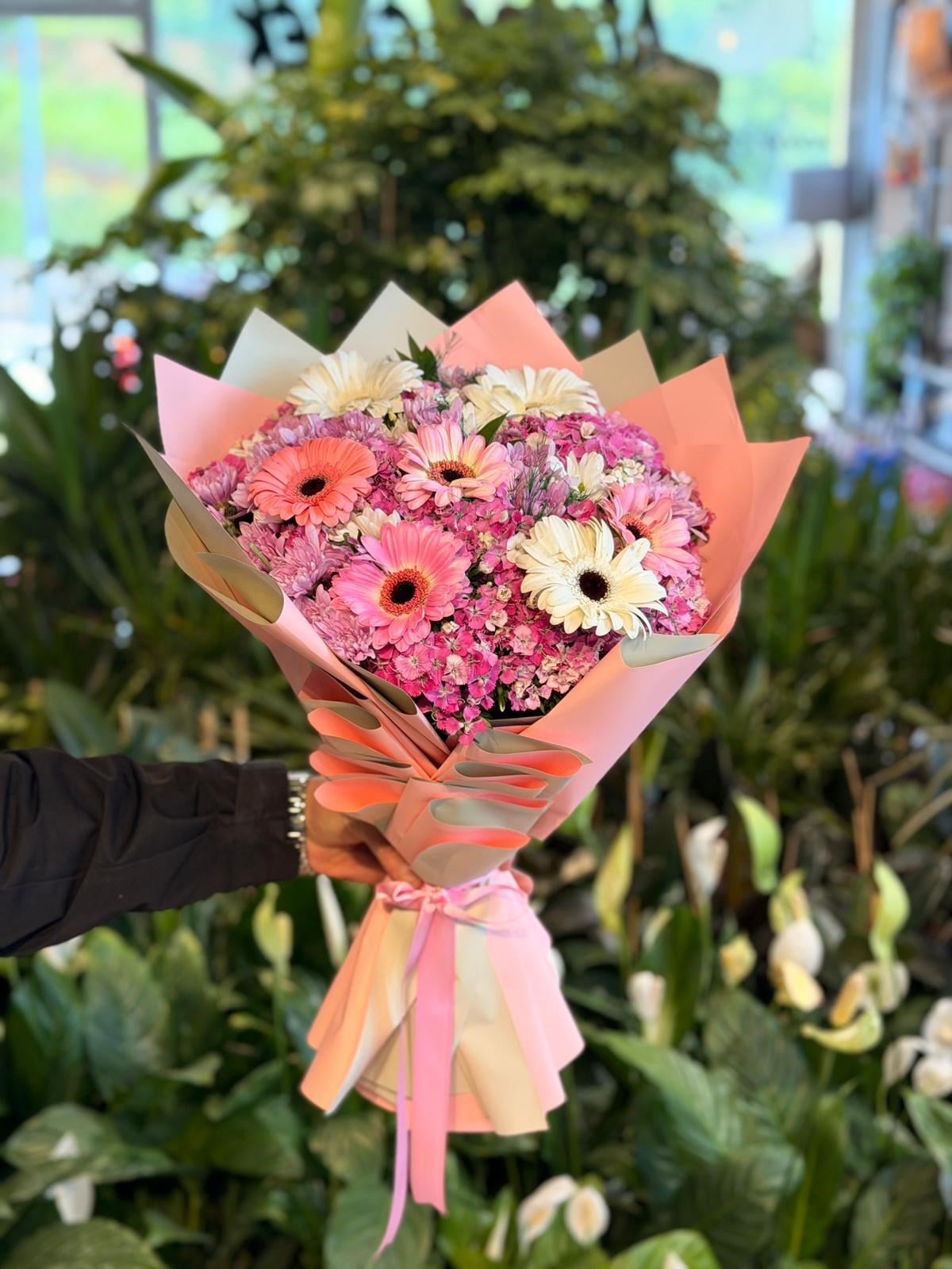 Pembe Hüsnü Yusuf Gerbera Buketi Pembe Paket 