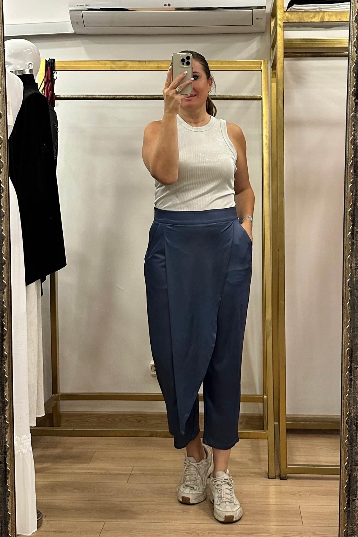 Anvelop Detaylı Pantolon Mavi