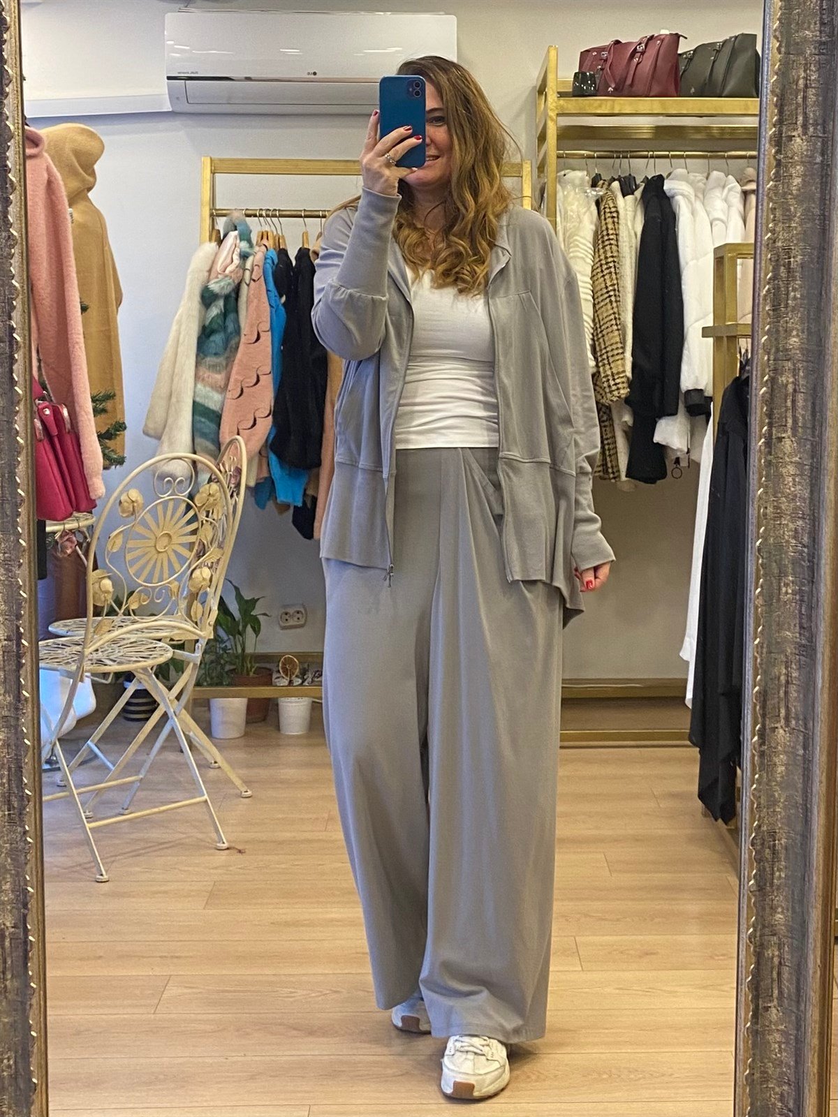 Asimetrik Arka Detaylı Kapüşonlu Madal Ceket Gri