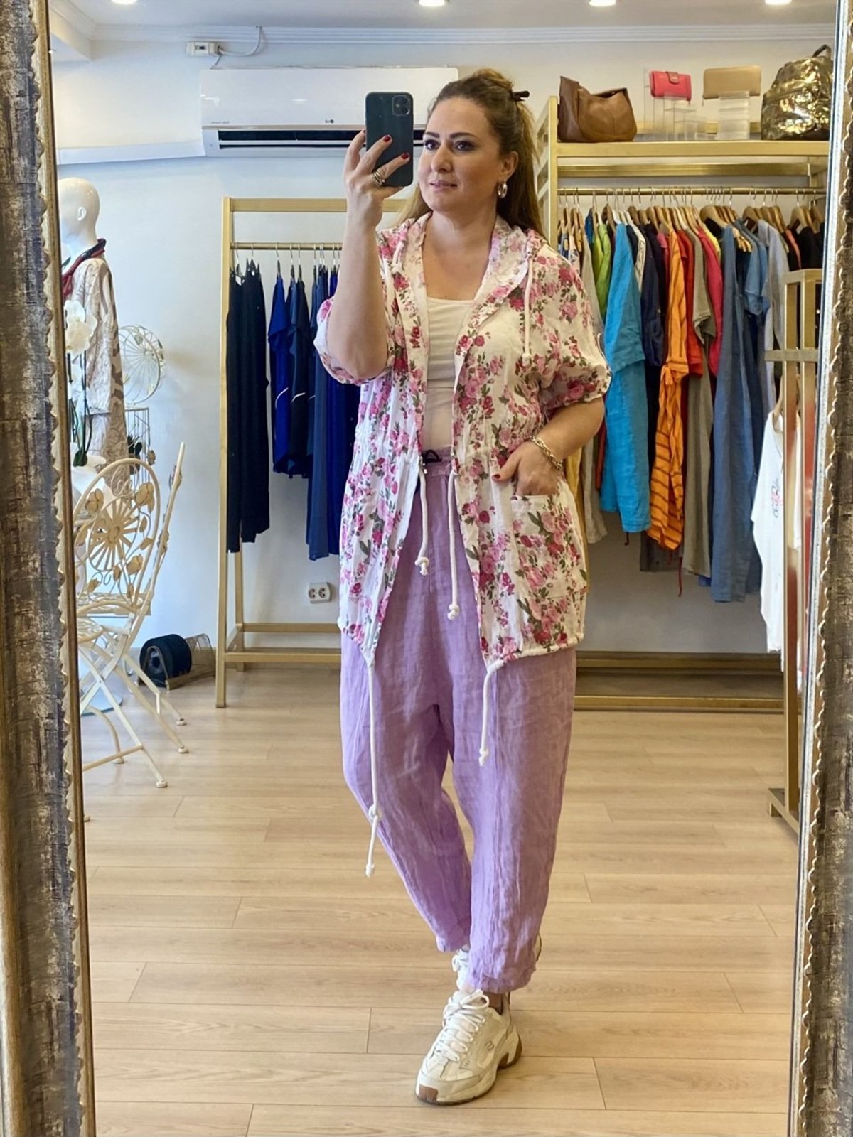 Bel büzgülü keten kumaş ceket beyaz