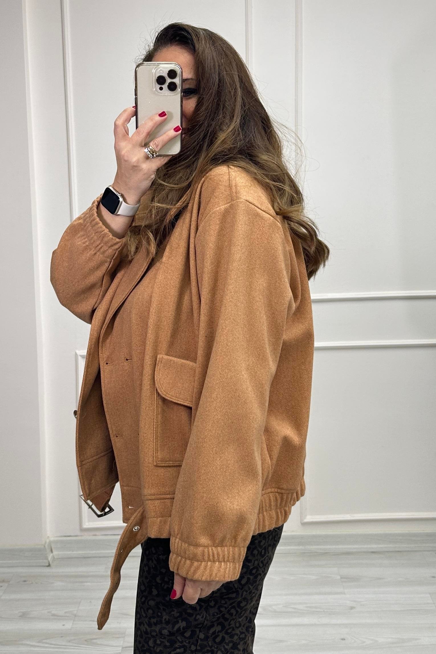 Bel Kemer Detaylı Cepli Mont Sütlü Kahve