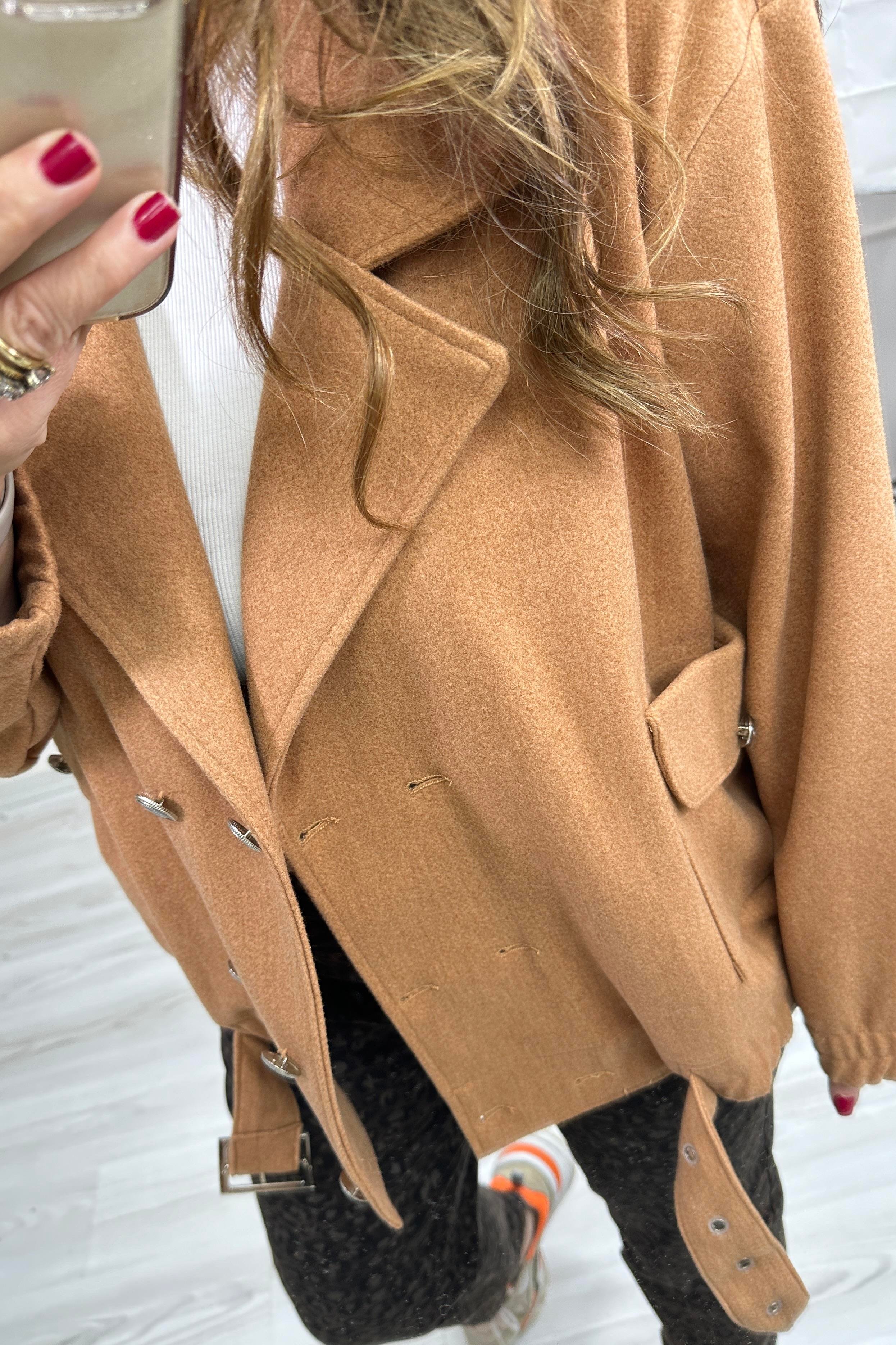 Bel Kemer Detaylı Cepli Mont Sütlü Kahve