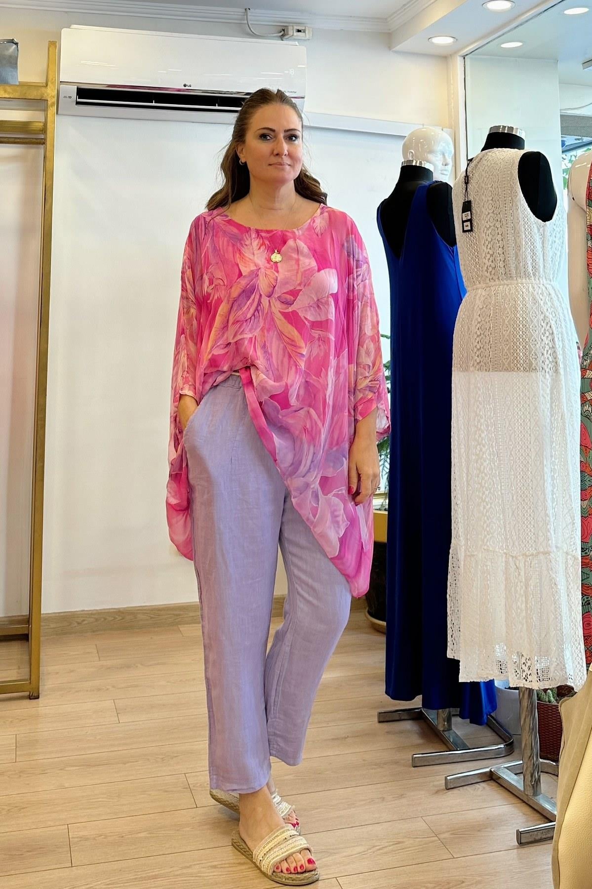 Büyük Çiçek Desenli İpek Bluz Pembe