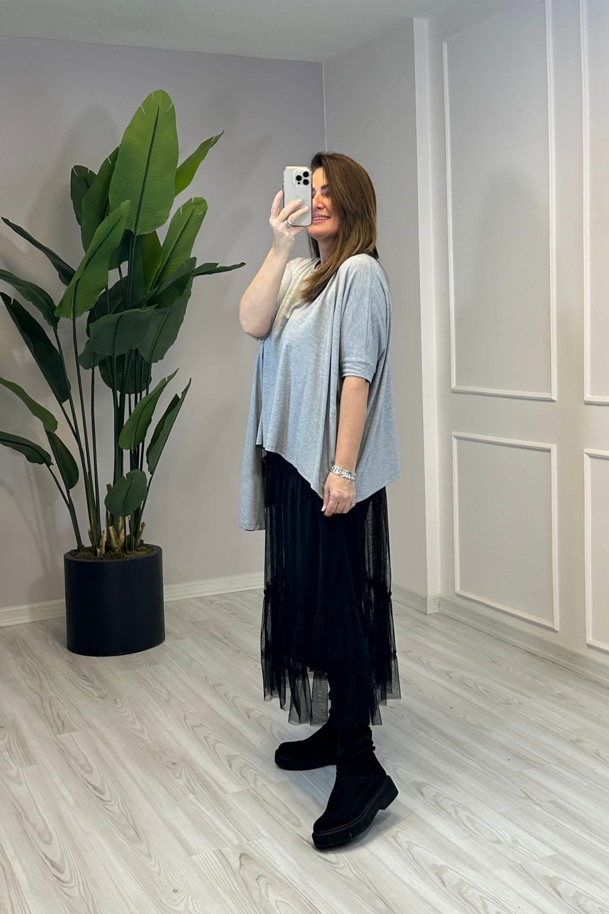 Cep Detaylı Asimetrik Kesim Bluz Gri