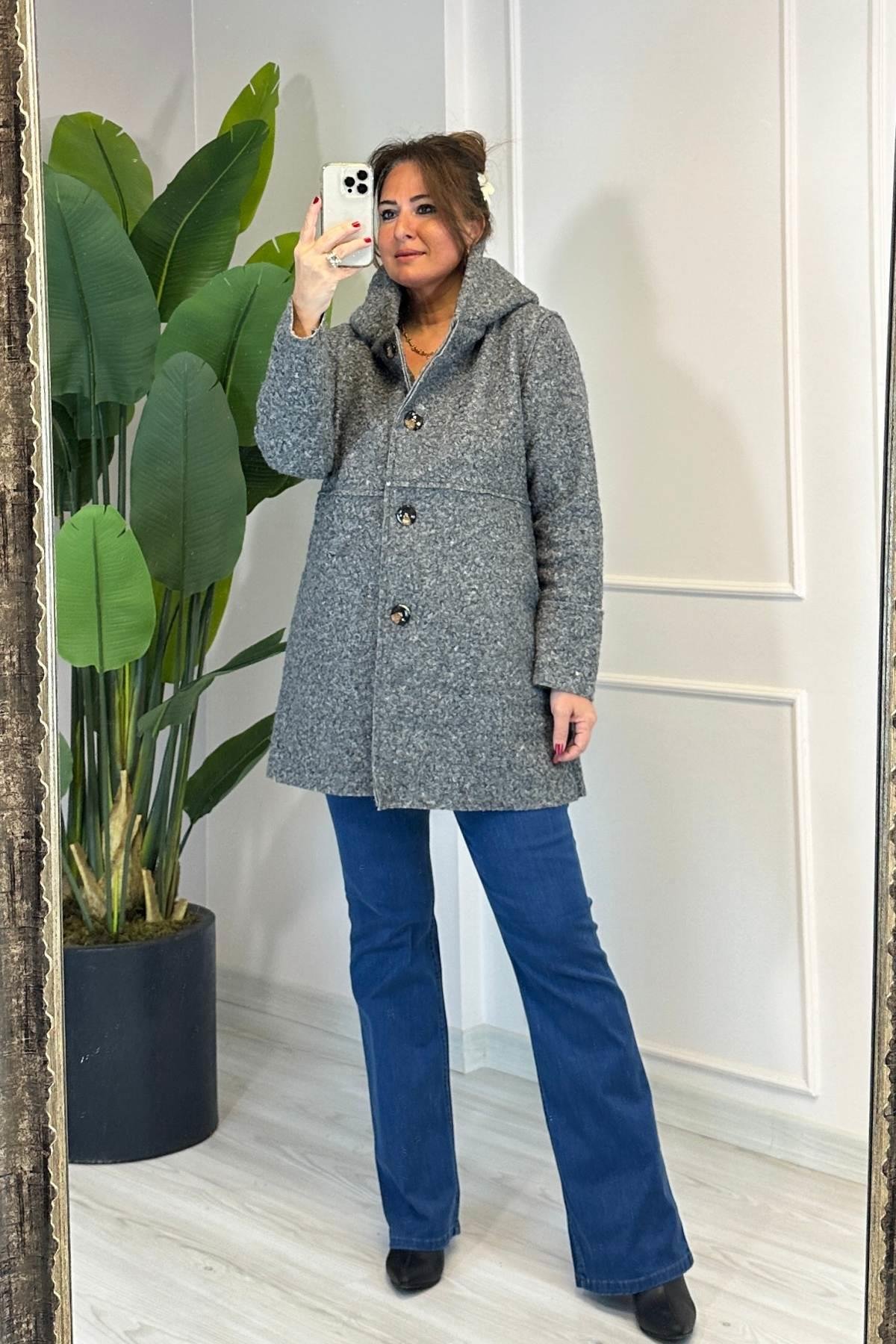 Dikiş Detaylı Kapüşonlu Buklet Mont Siyah 23128