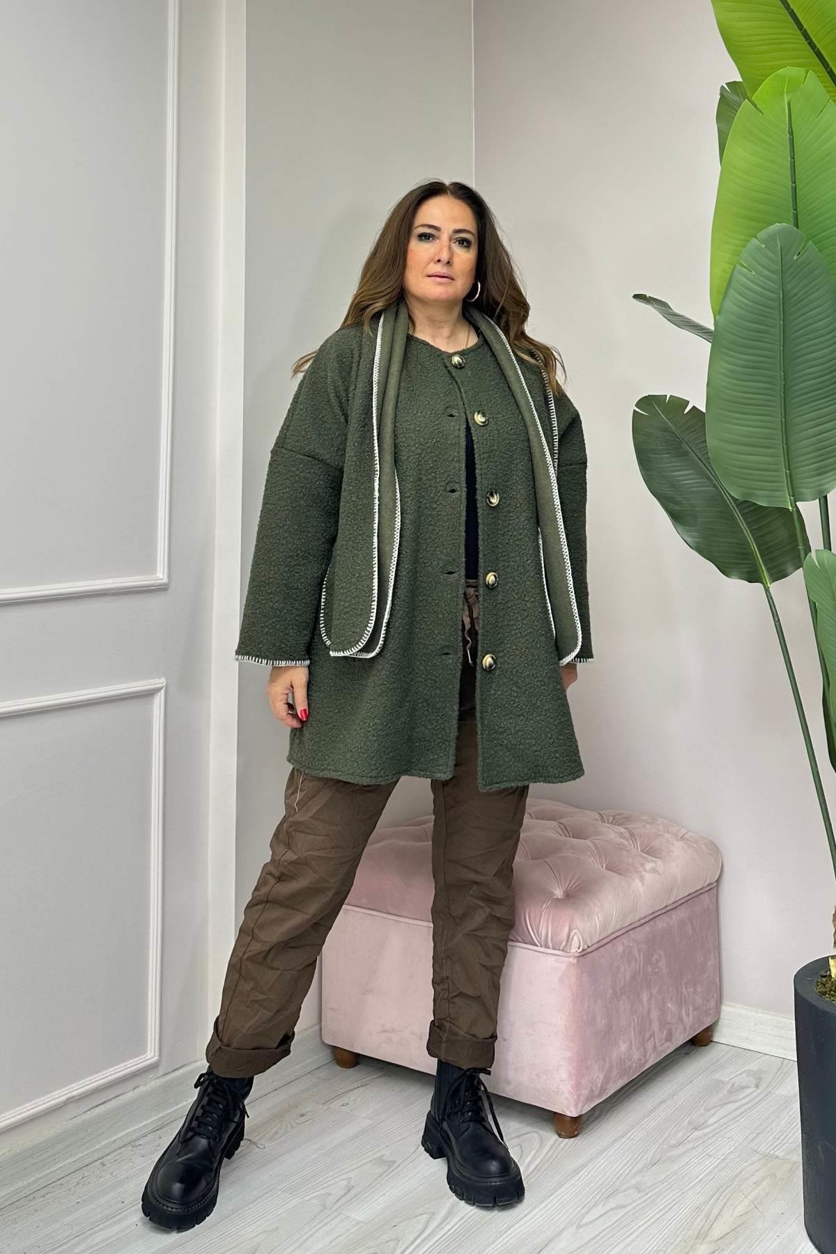 Düğmeli Keçe Kaban -Haki