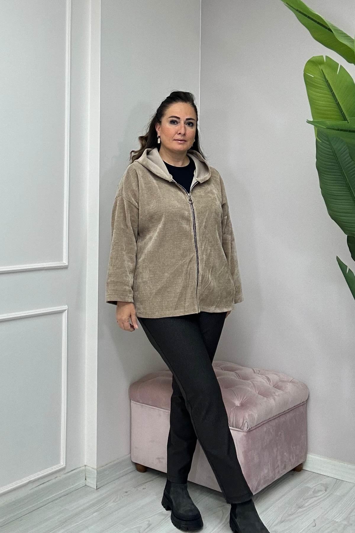 Düz Desen Kadife Şapkalı Ceket-Bej