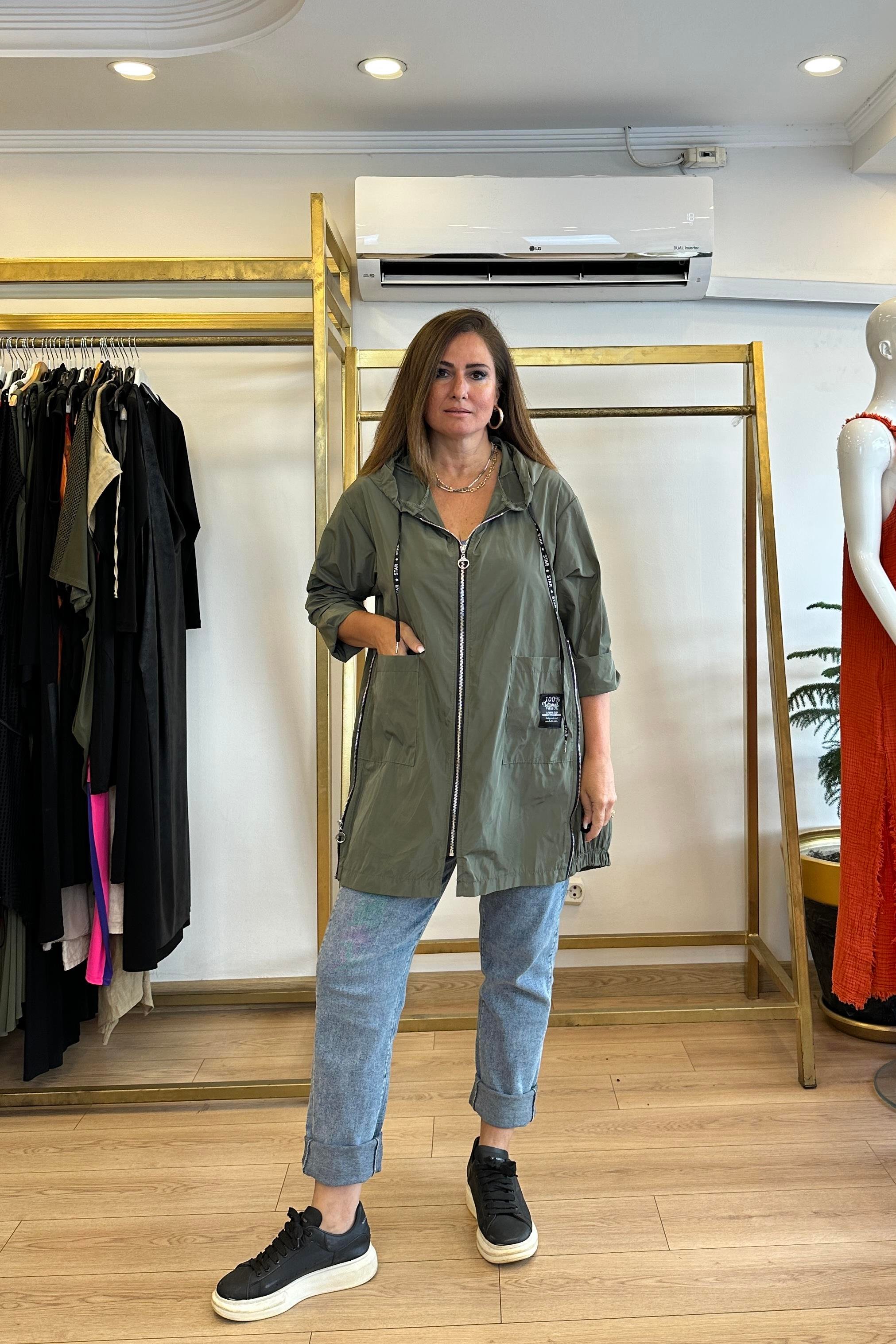 Fermuar Detaylı Kapşonlu Trençkot Haki Yeşil