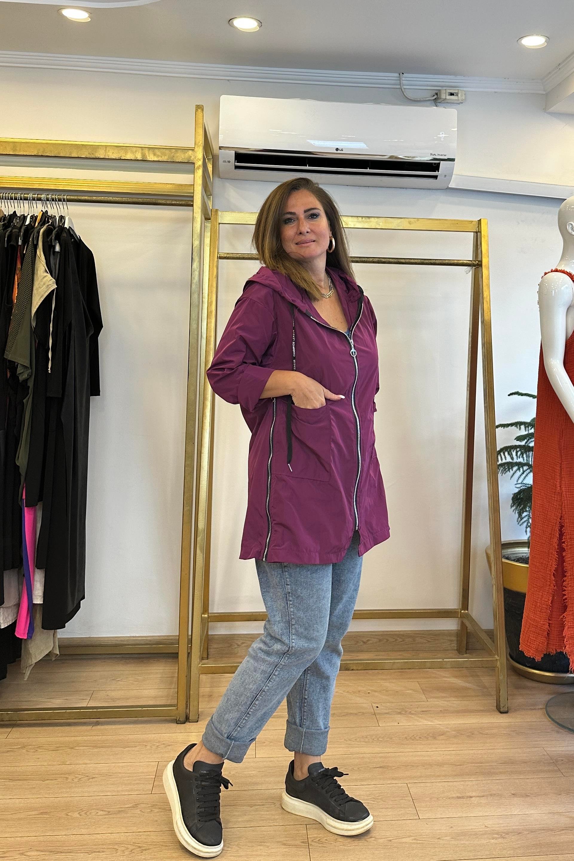 Fermuar Detaylı Kapşonlu Trençkot Mürdüm