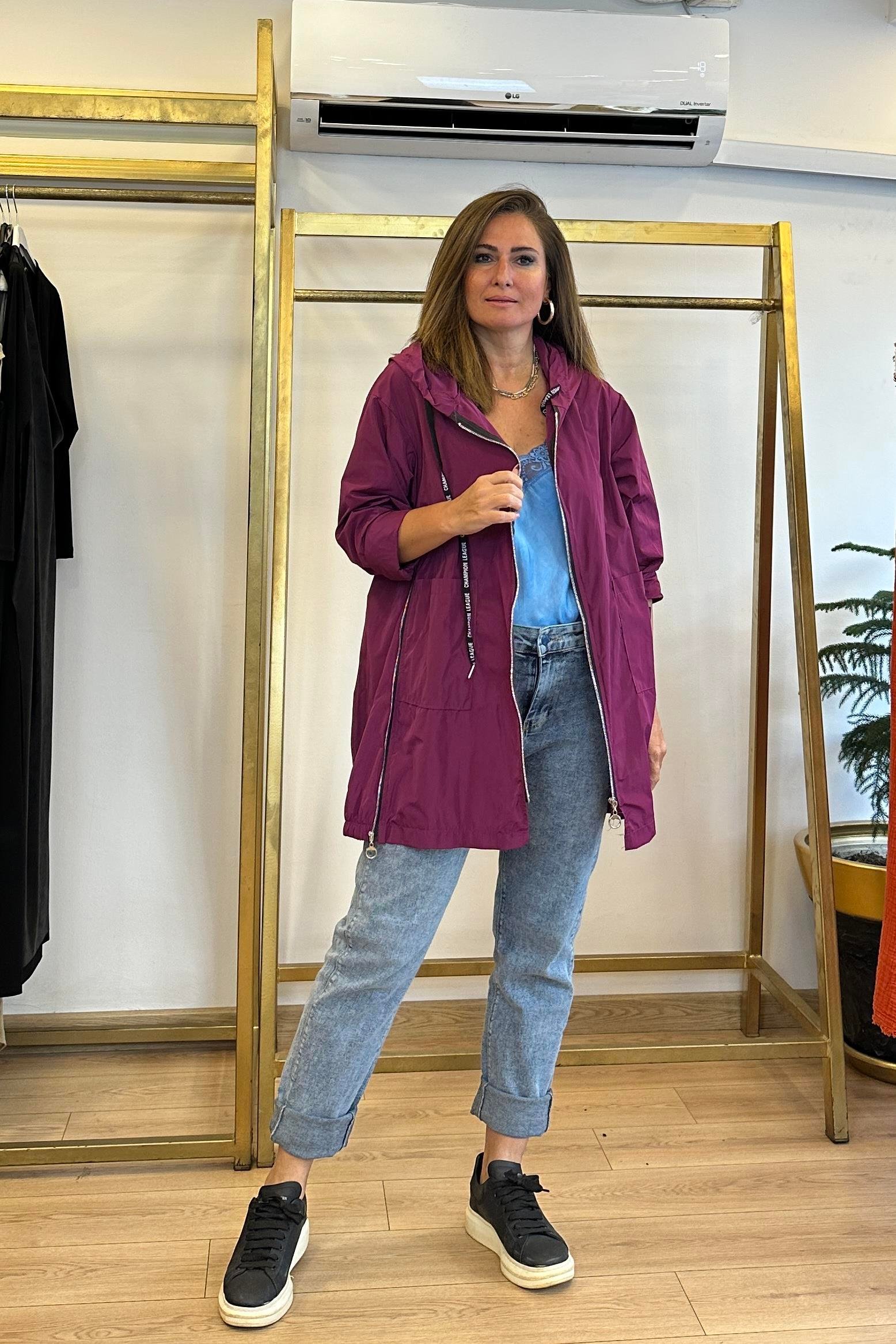 Fermuar Detaylı Kapşonlu Trençkot Mürdüm