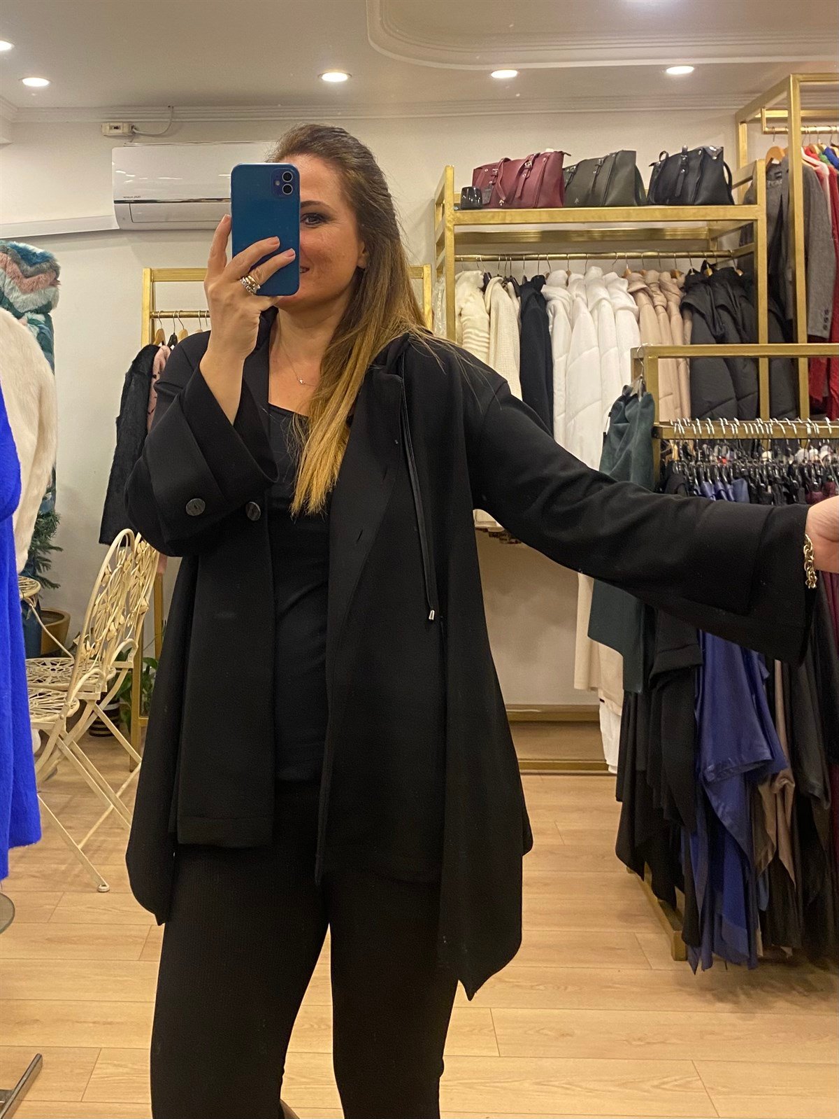 Fermuar Detaylı Kapüşonlu Çelik Örme Ceket Siyah