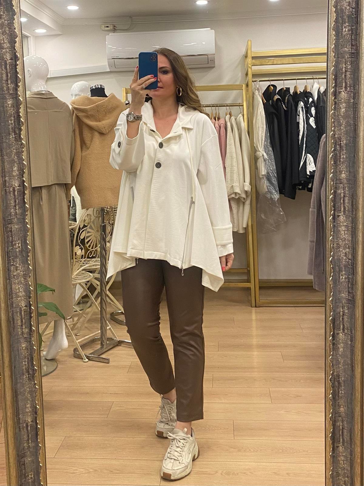 Fermuar Detaylı Kapüşonlu Çelik Örme Ceket Krem 