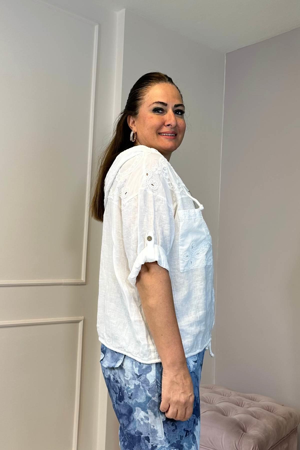 Fisto Detaylı Kapşonlu Fermuarlı Keten Ceket Beyaz