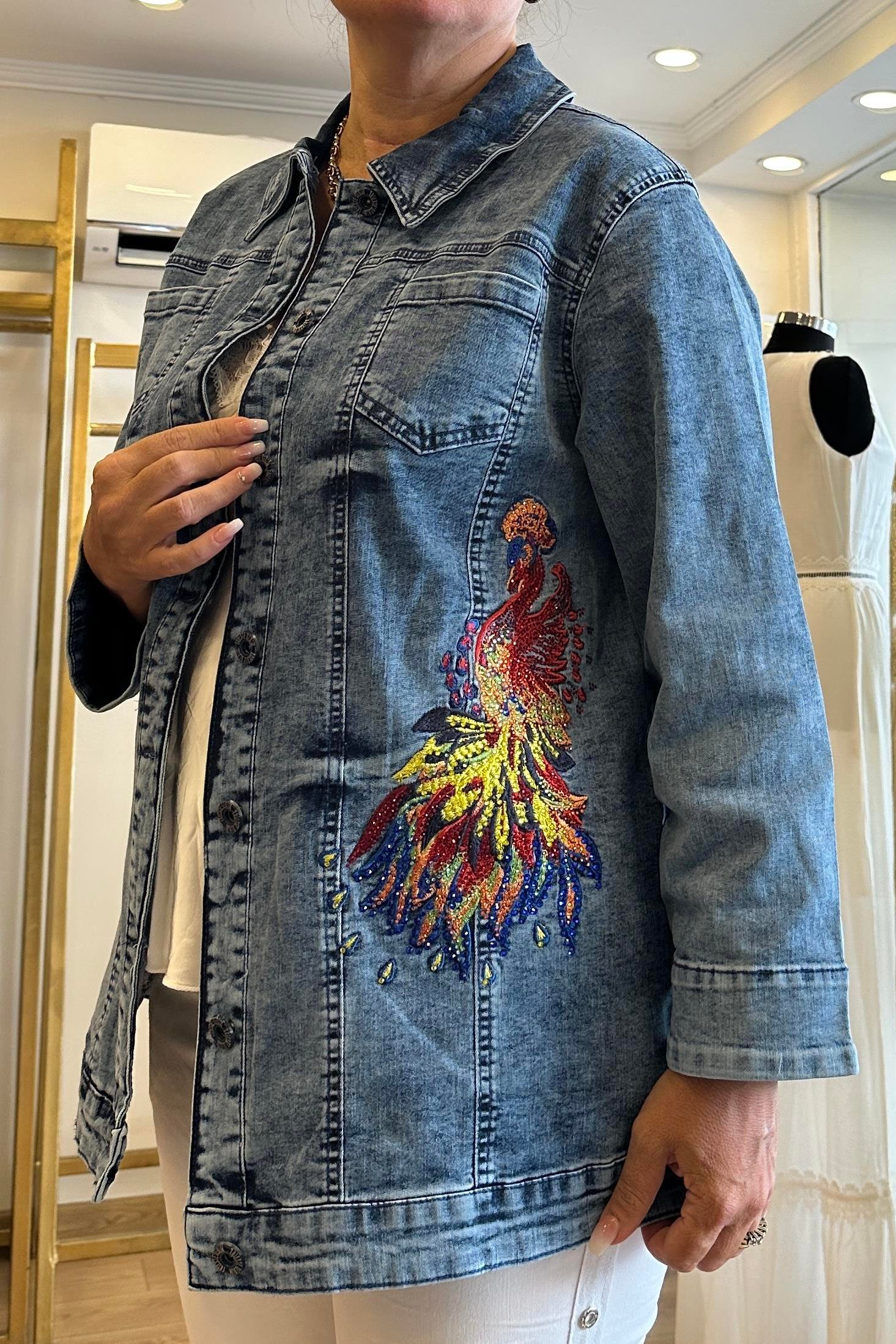 İşleme Detaylı Kot Ceket Mavi