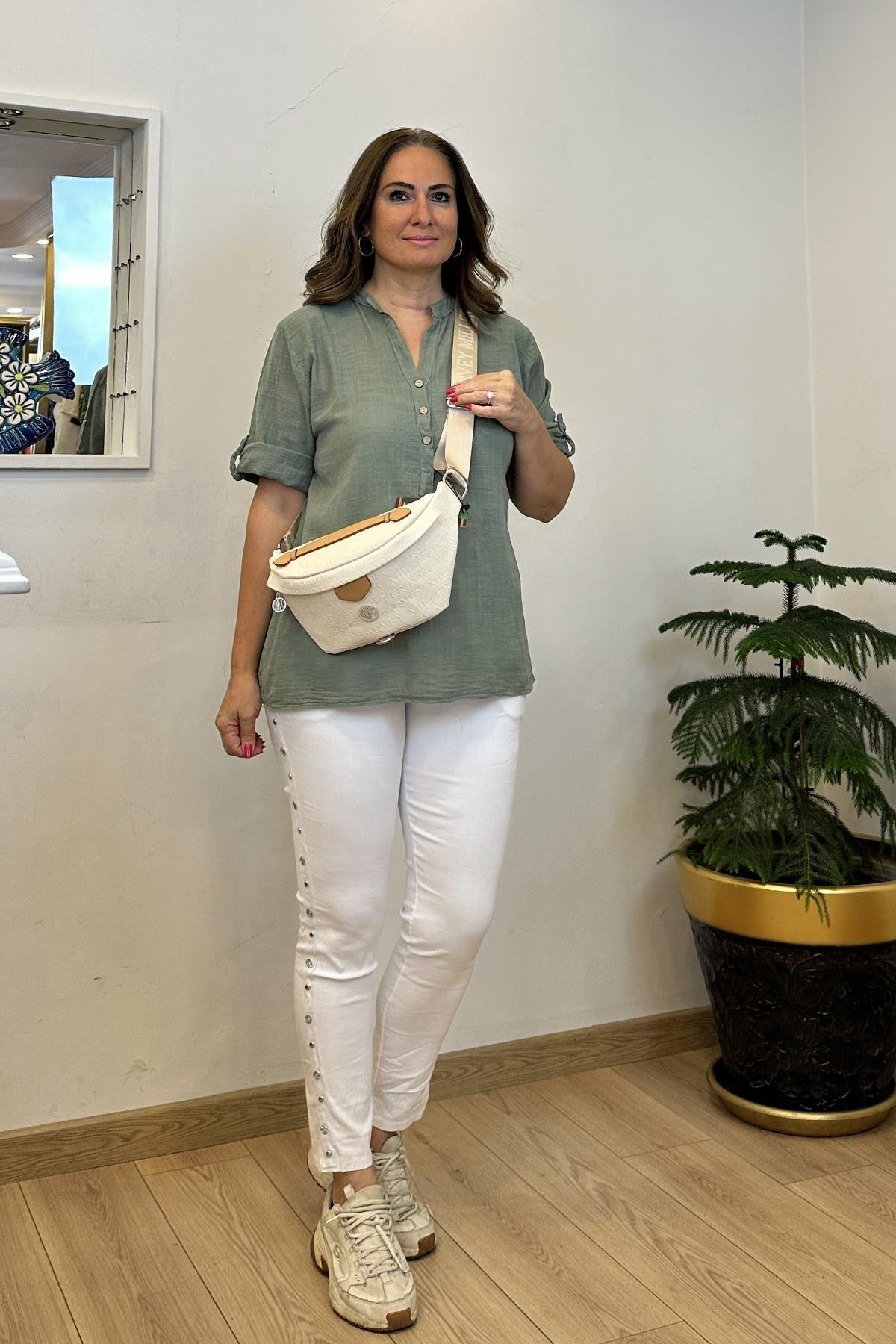 Kabartma Yazılı Bel Çantası Bej 