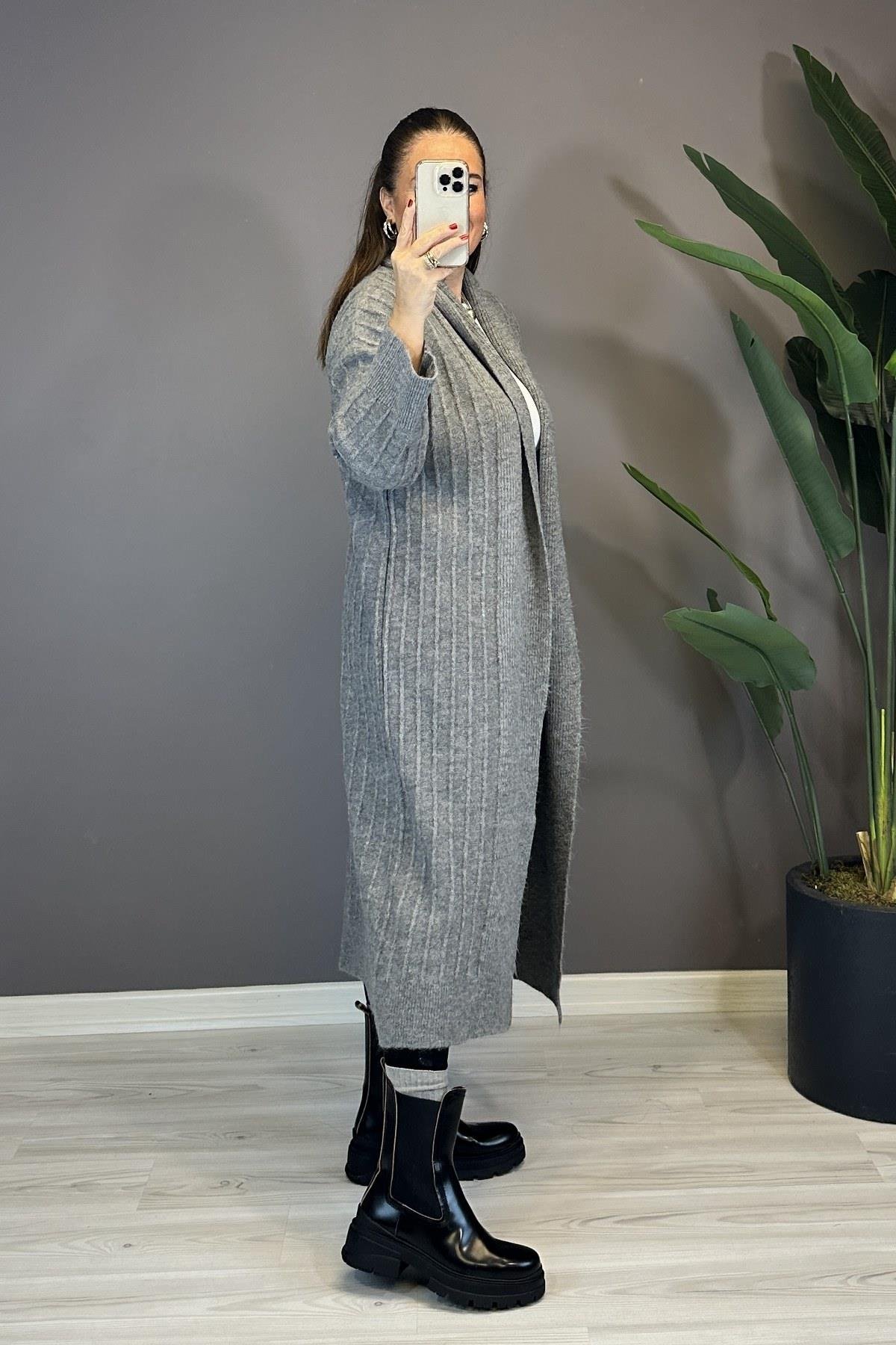 Kalın Fitilli Hırka Gri