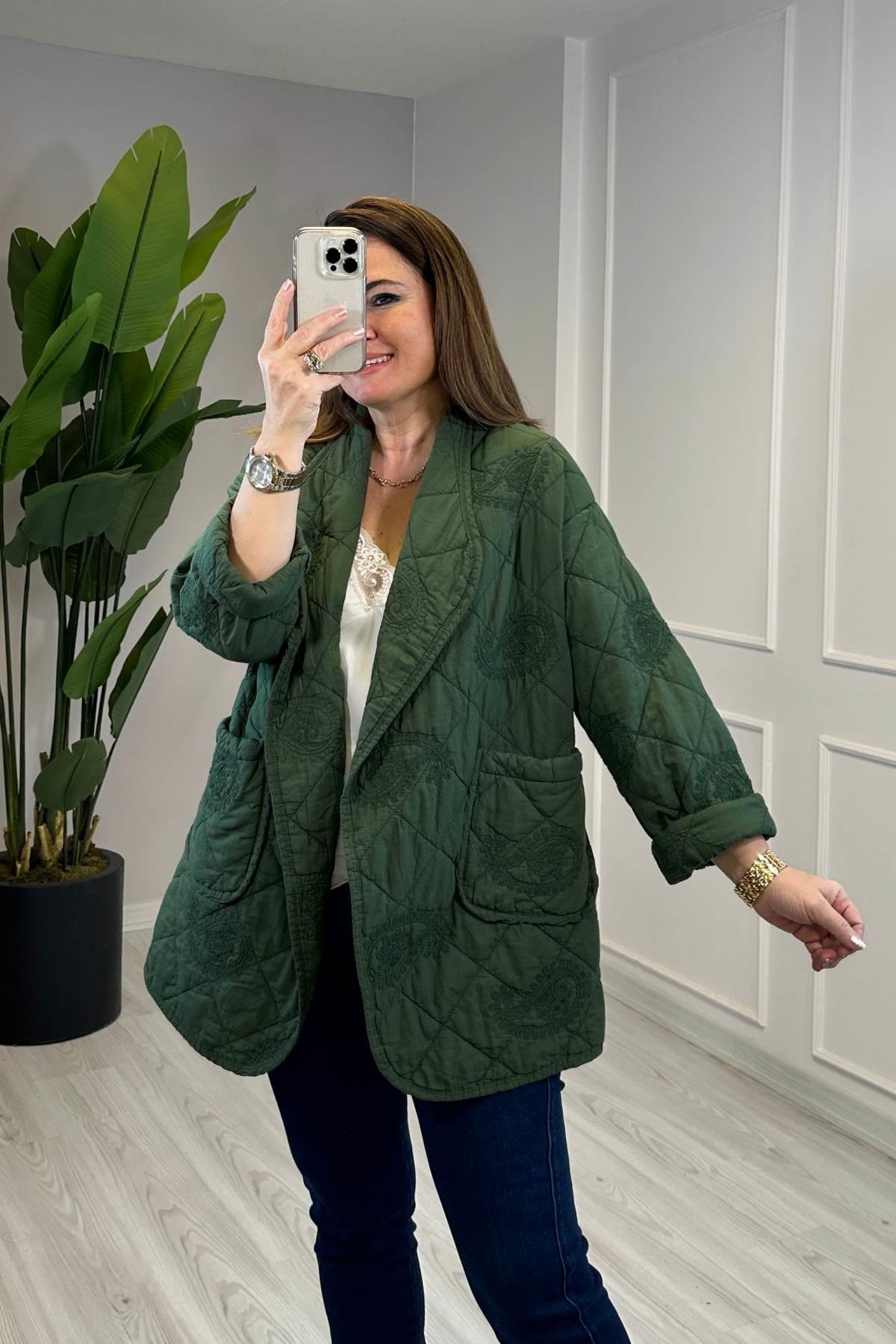 Kapitone Şal Desenli Ceket Uzun Yeşil