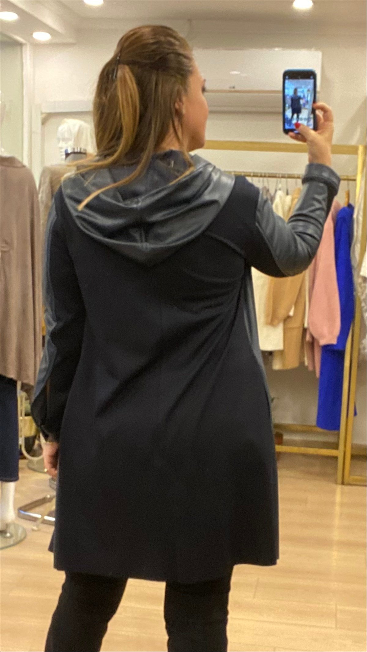 Kapüşonlu Deri Detaylı Uzun Ceket Lacivert