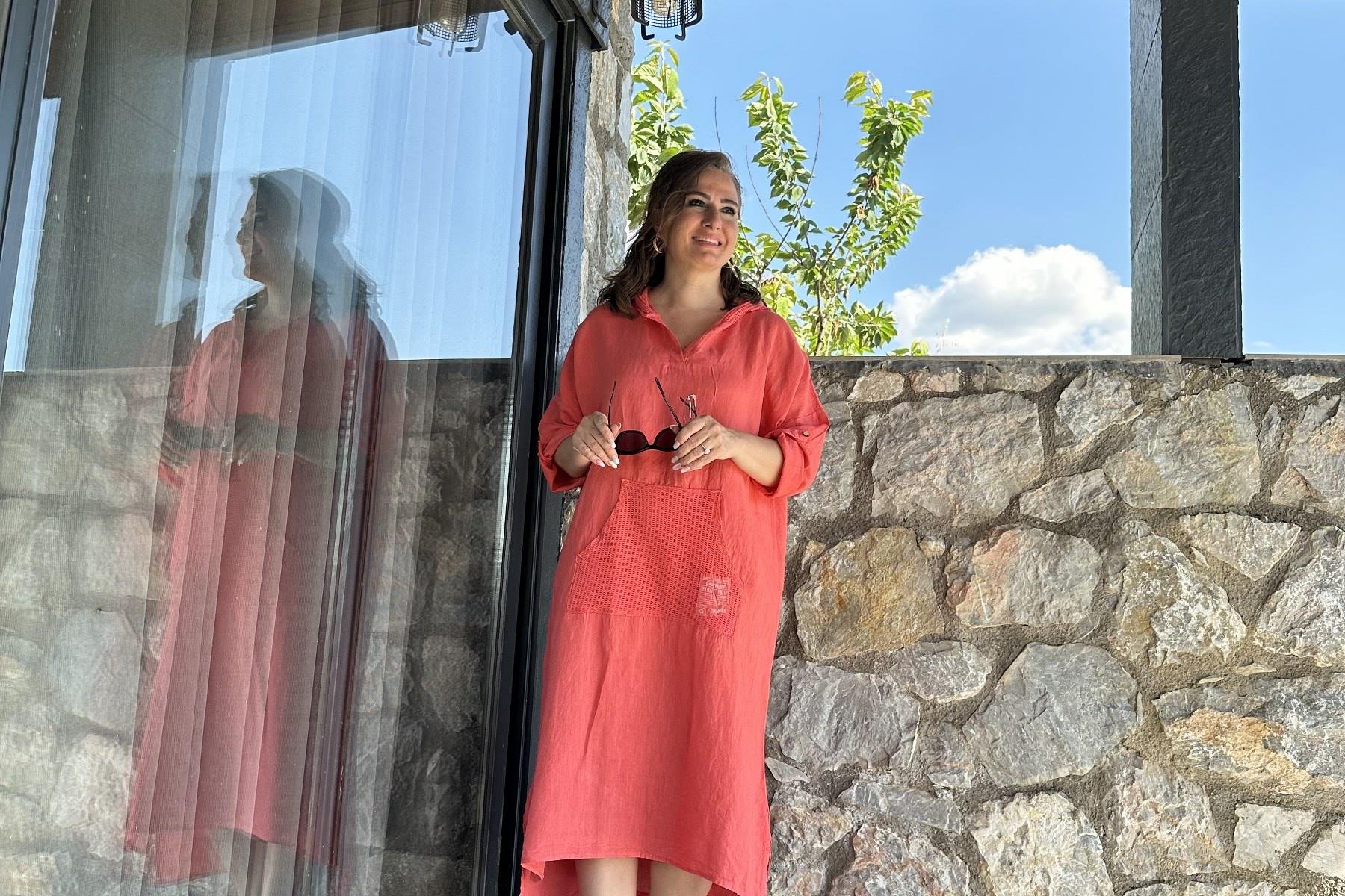 Kapüşonlu File Detaylı Ön Cepli Elbise Pembe