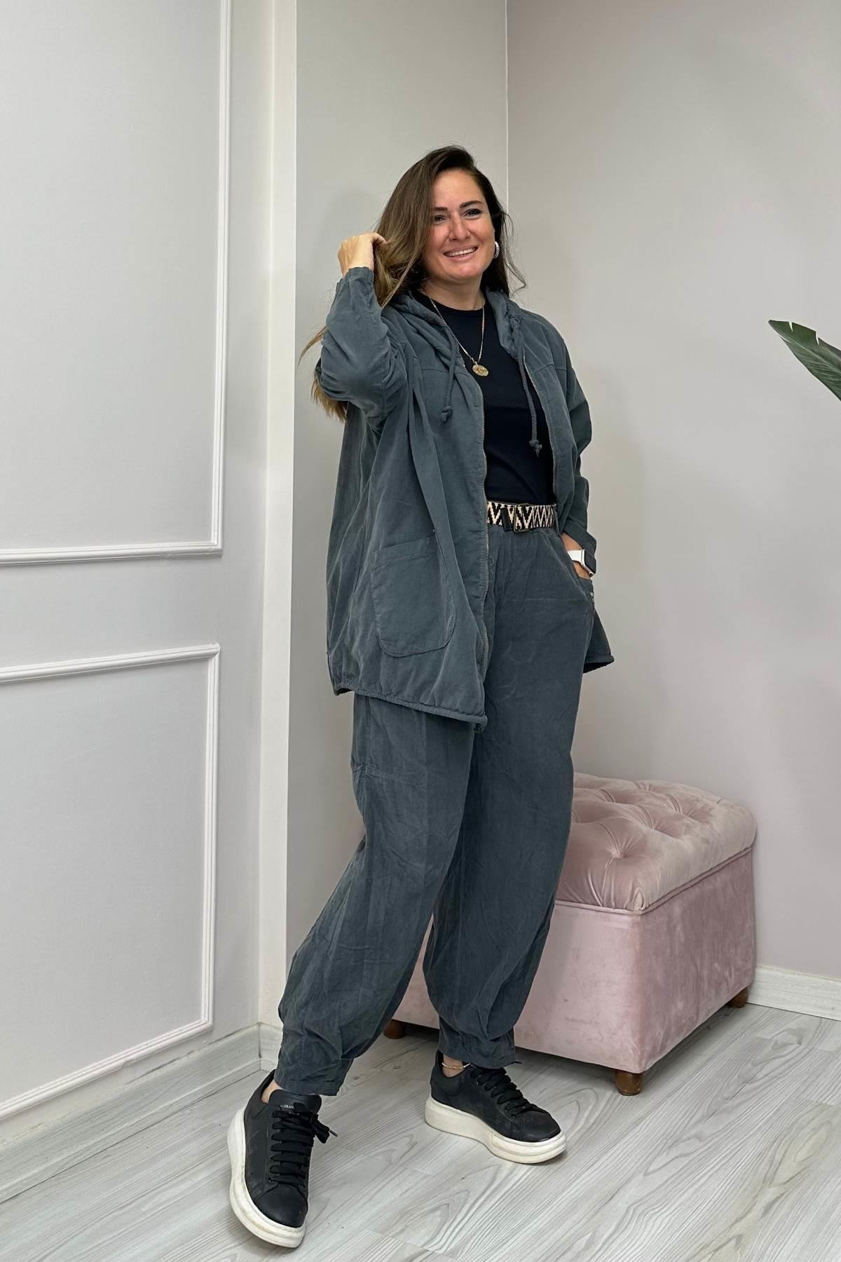 Kapüşonlu Kadife Uzun Ceket Füme