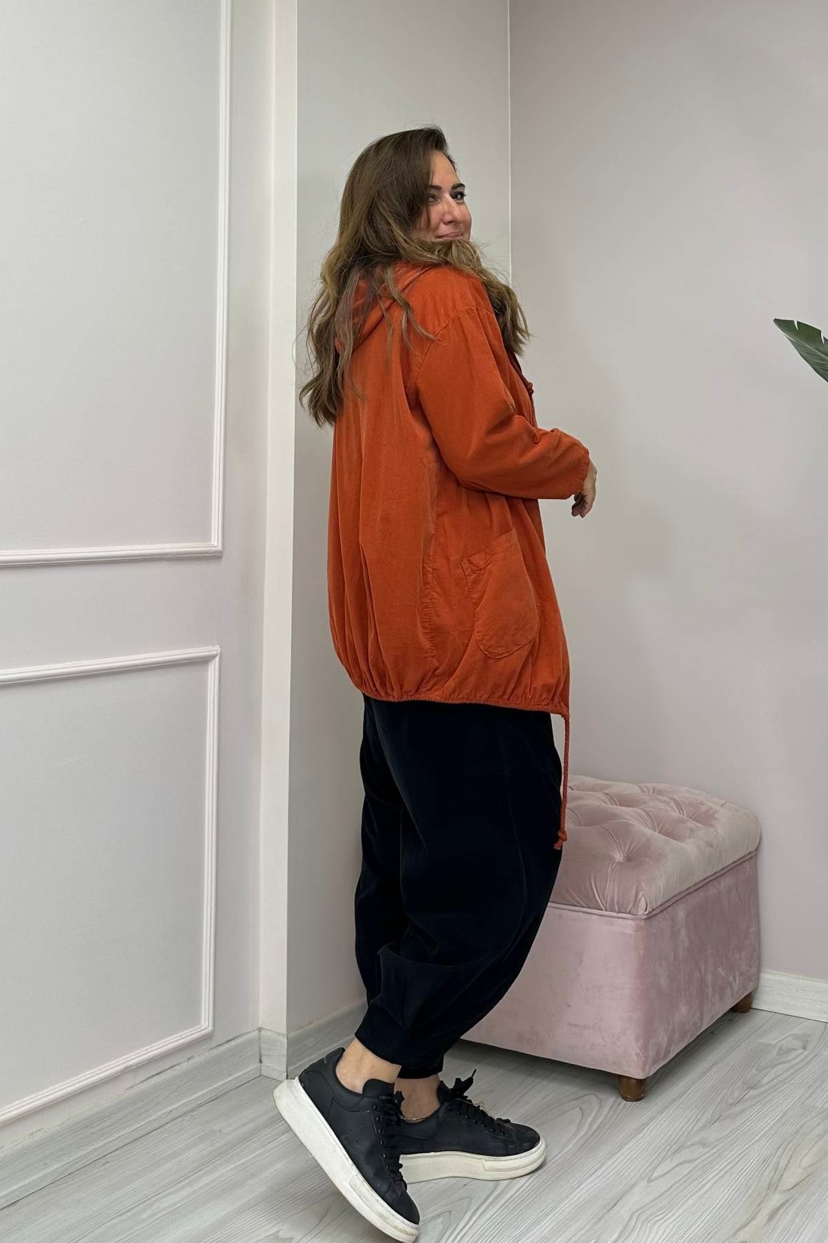 Kapüşonlu Kadife Uzun Ceket Kiremit