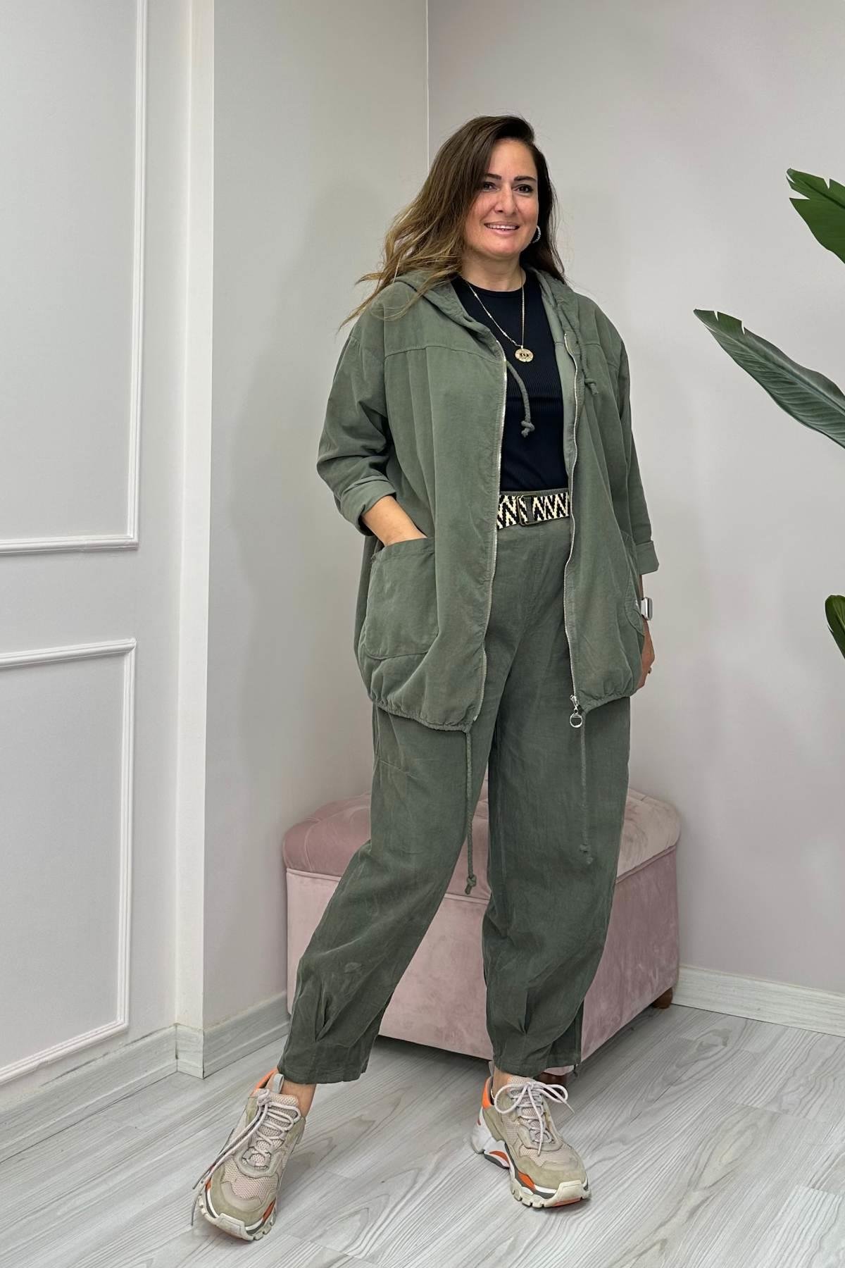 Kapüşonlu Kadife Uzun Ceket Yeşil