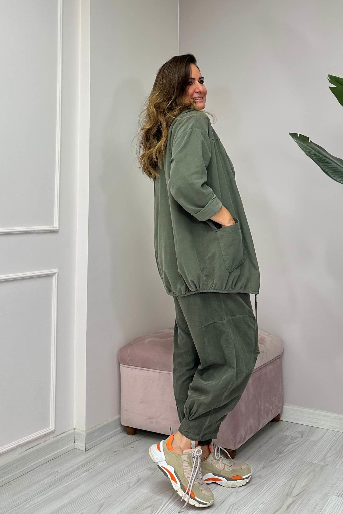 Kapüşonlu Kadife Uzun Ceket Yeşil