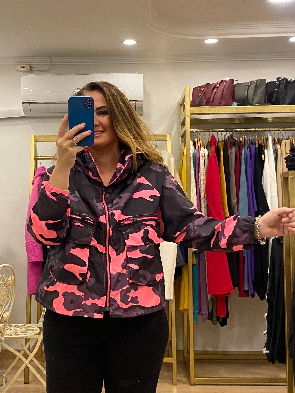Kendinden Desenli İçi Polarlı Mont Pembe