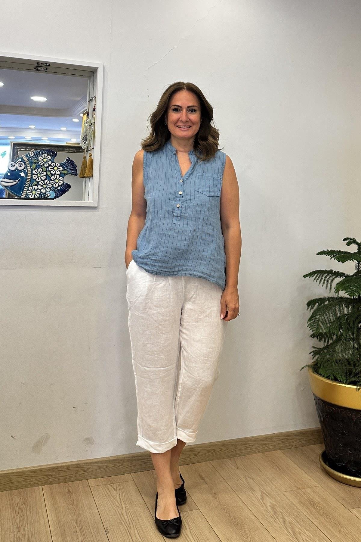 Kolsuz Ön Yarım Düğmeli Bluz Mavi