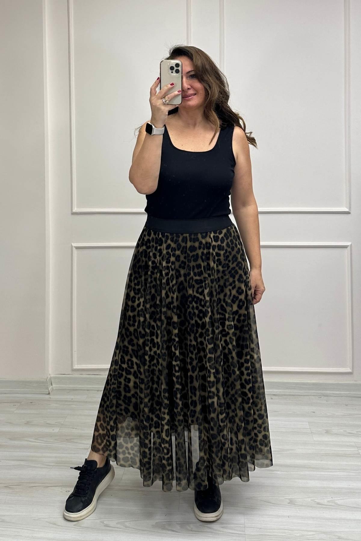 Leo Desenli Etek Yeşil