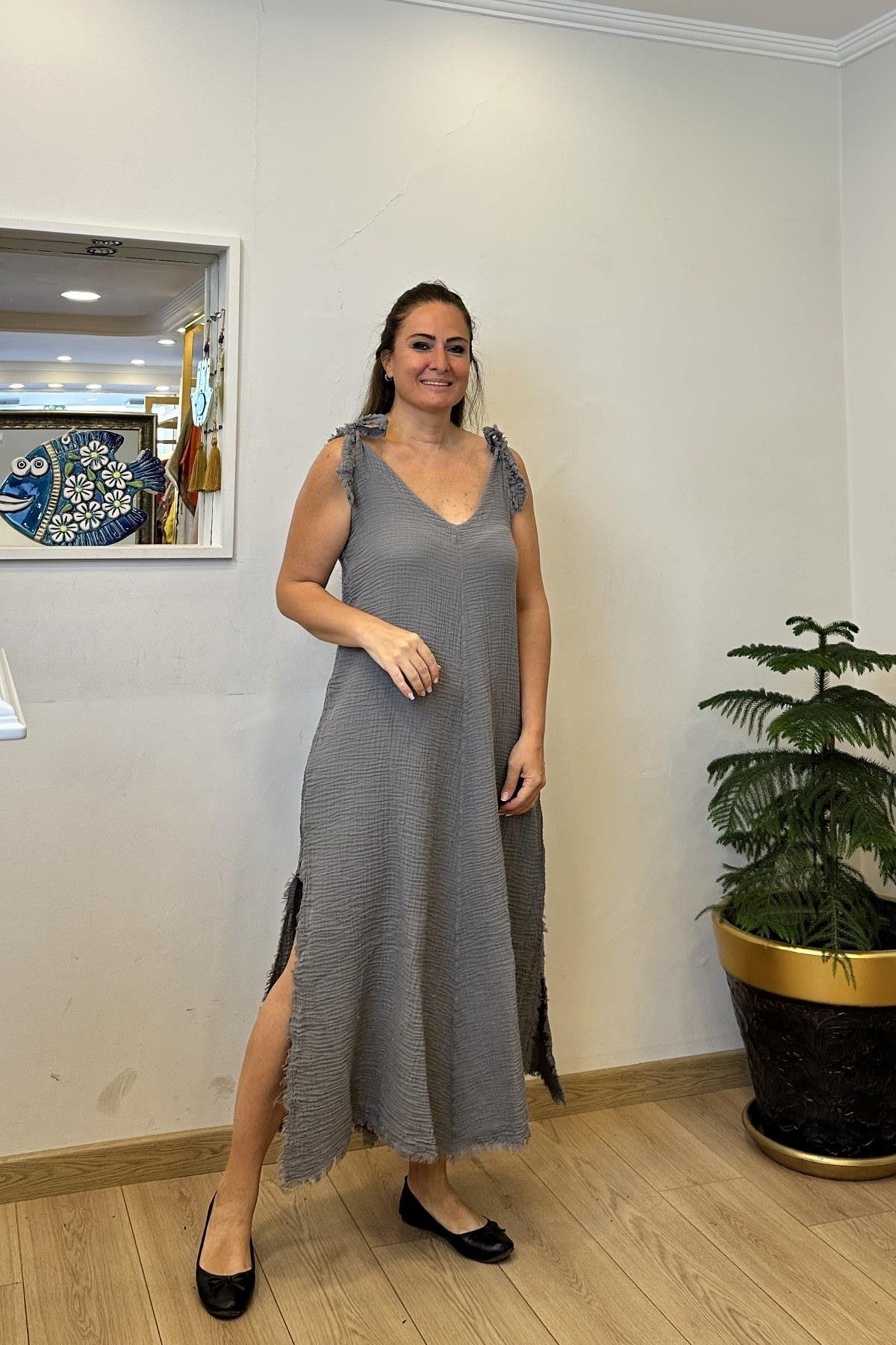 Omuz Bağlama Detaylı Uzun Elbise Gri