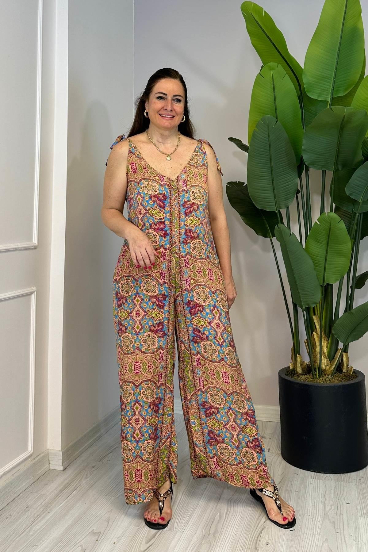 Omuz Bağlamalı Çini Desenli Tulum Pembe