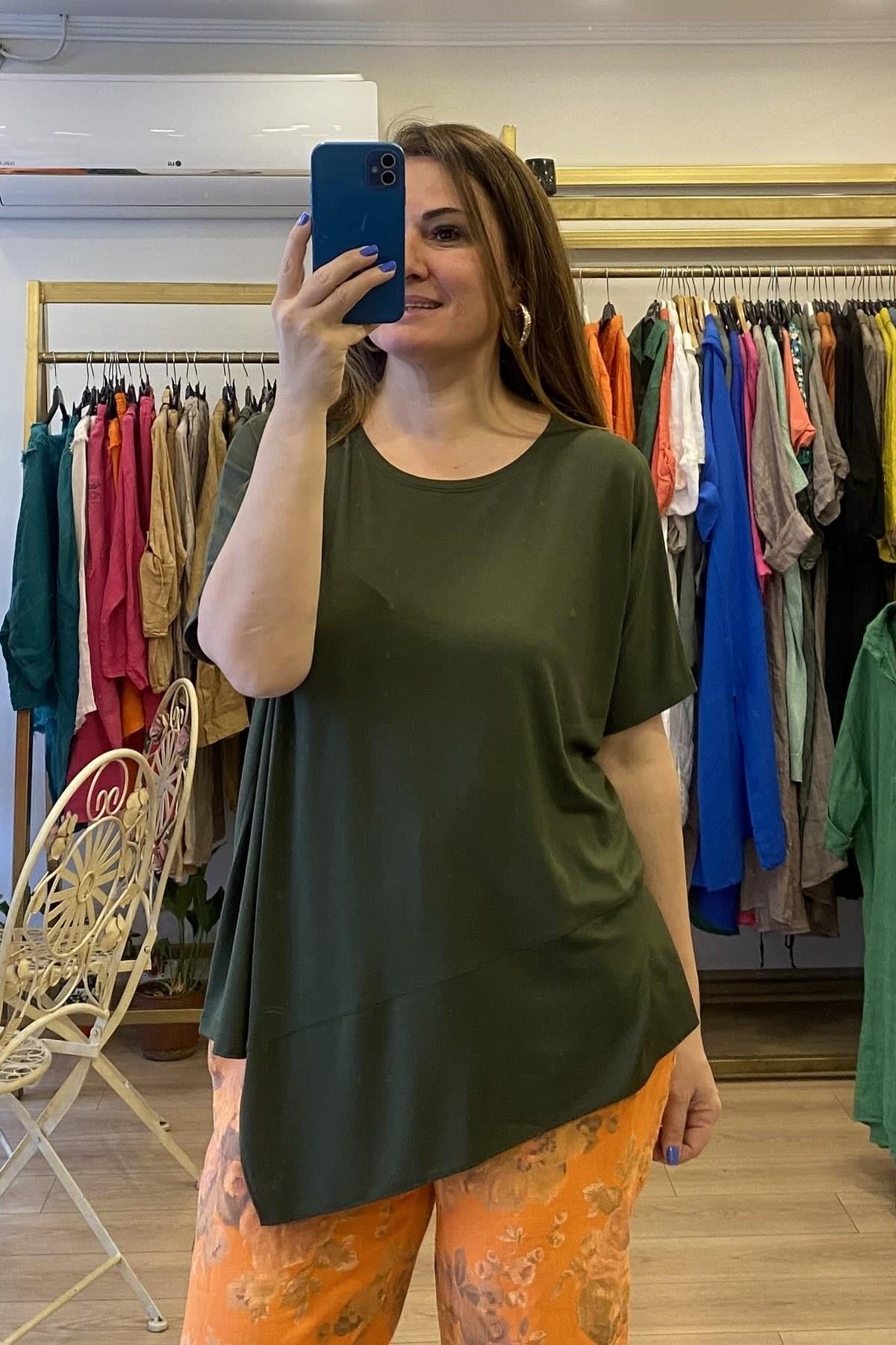 Ön Üçgen Detaylı T-shirt Haki Yeşil