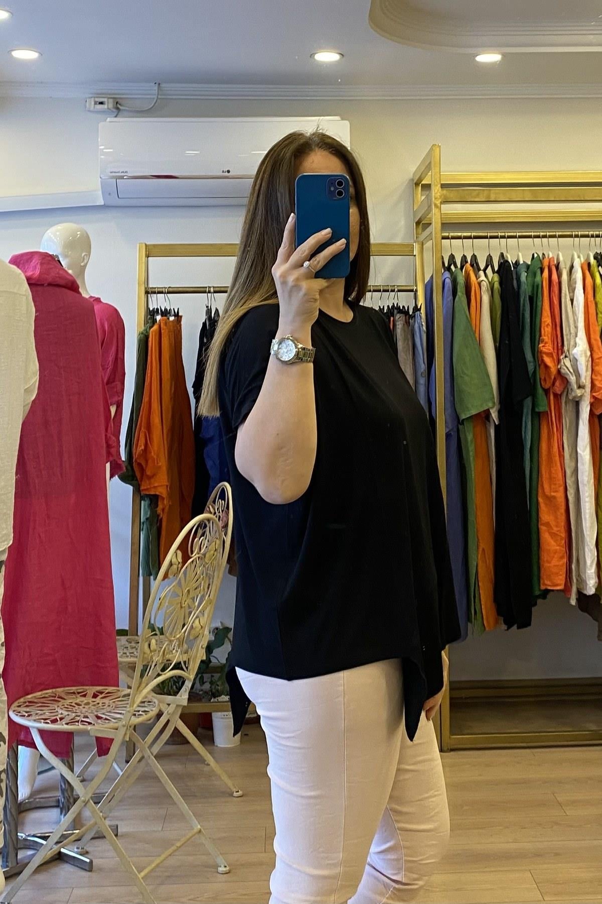Ön Üçgen Detaylı T-shirt Siyah