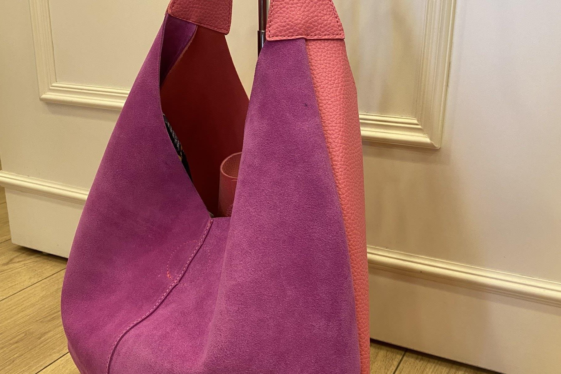 Ön Yüzü Süet Omuz Çantası Pembe