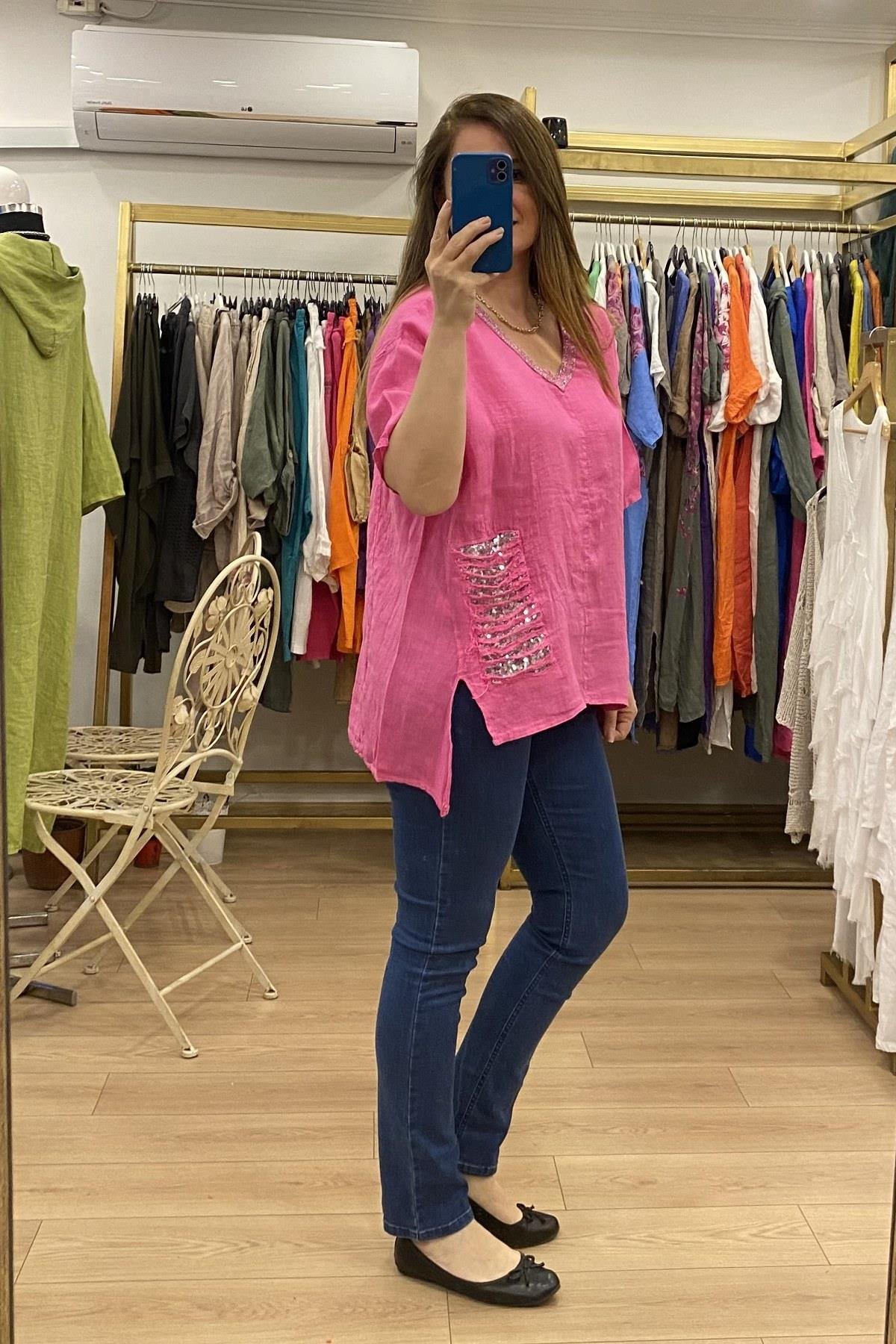 Pul Ve Yaka Sim Şerit Detaylı V Yakalı Bluz Pembe