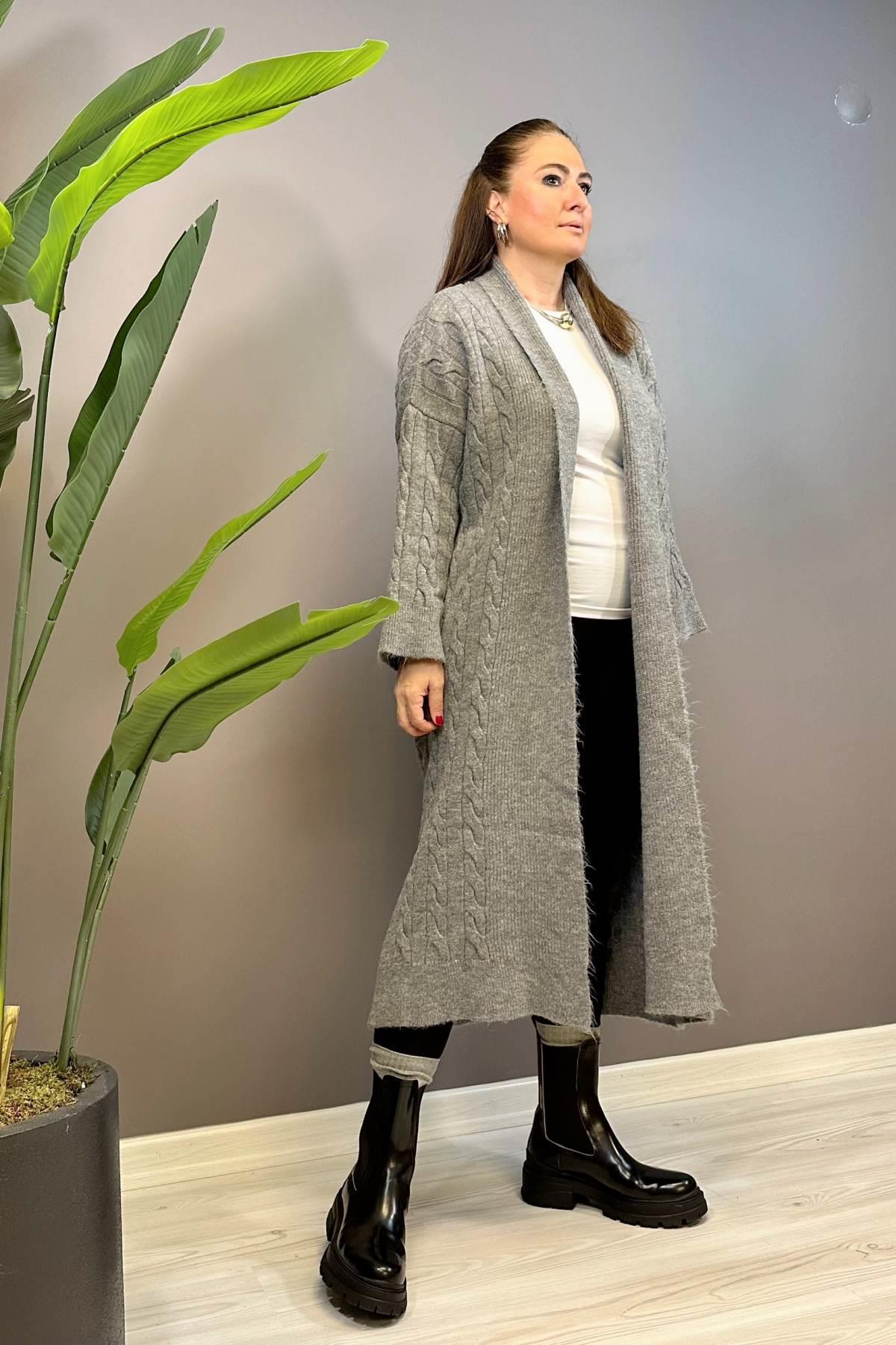 Saç Örgülü Şal Yaka Uzun Hırka Gri