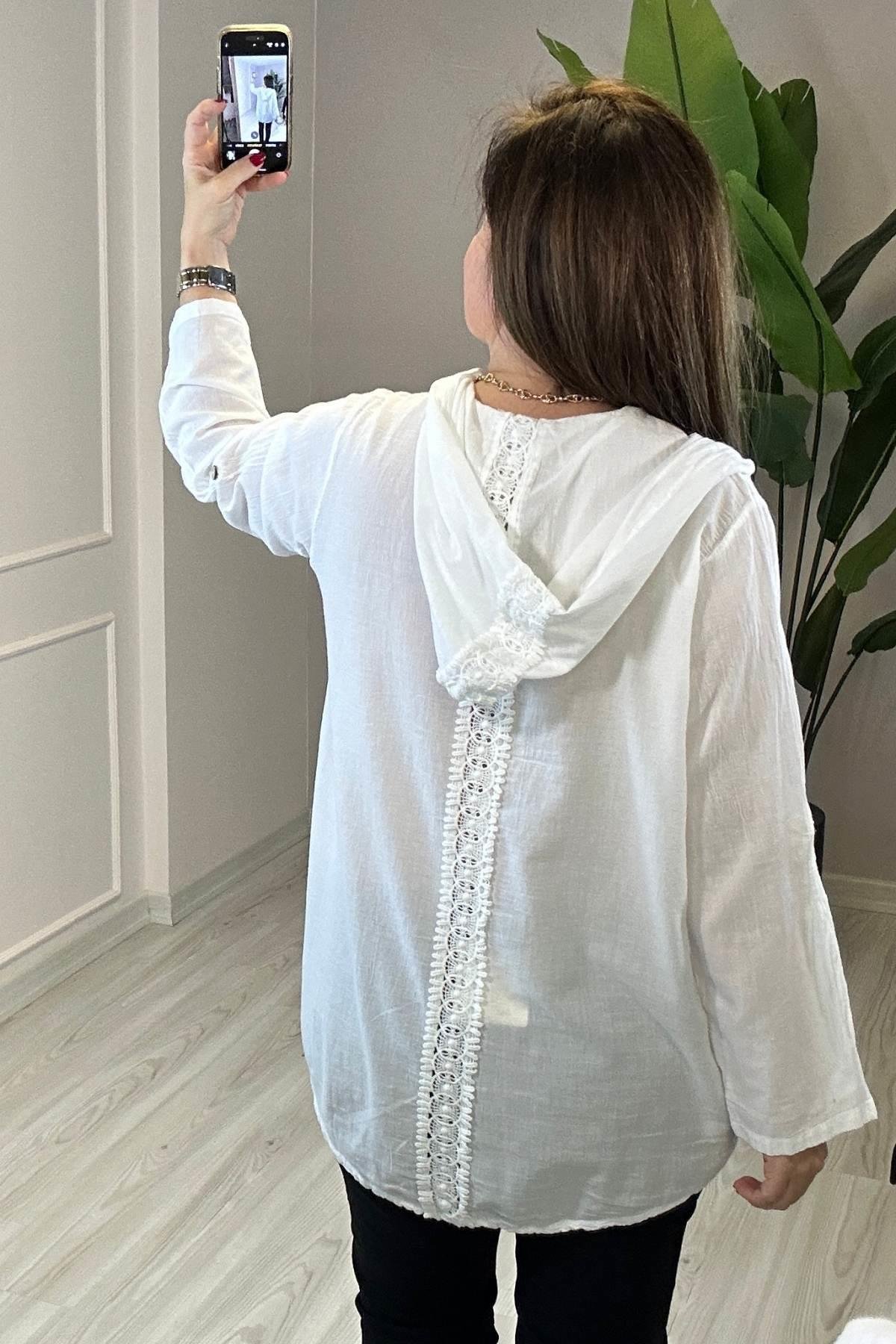 Sırt Dantel Detaylı Kapüşonlu Ceket Beyaz