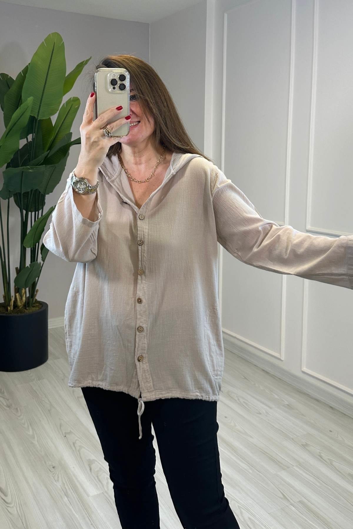 Sırt Dantel Detaylı Kapüşonlu Ceket Bej